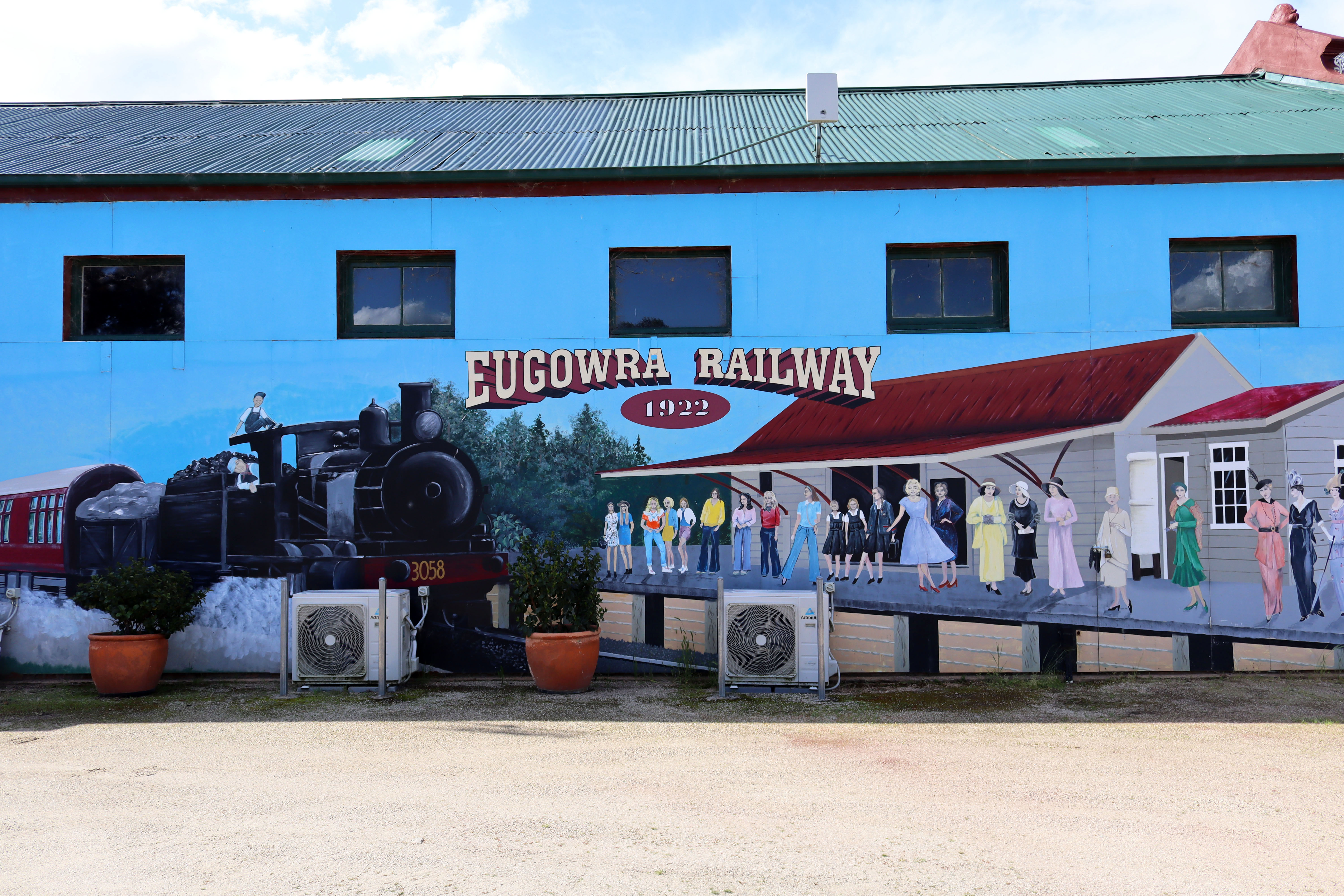 Eugowra Station