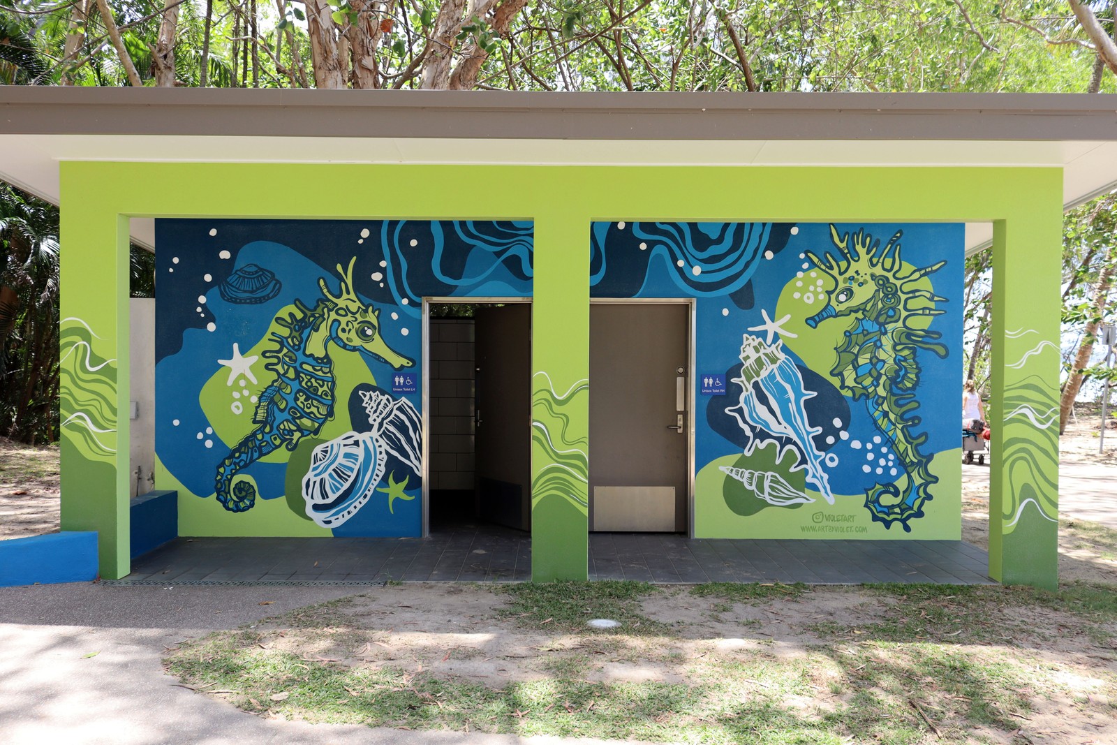 Seahorses in the Sea Breeze by Violet Shaban | Street Art NSW