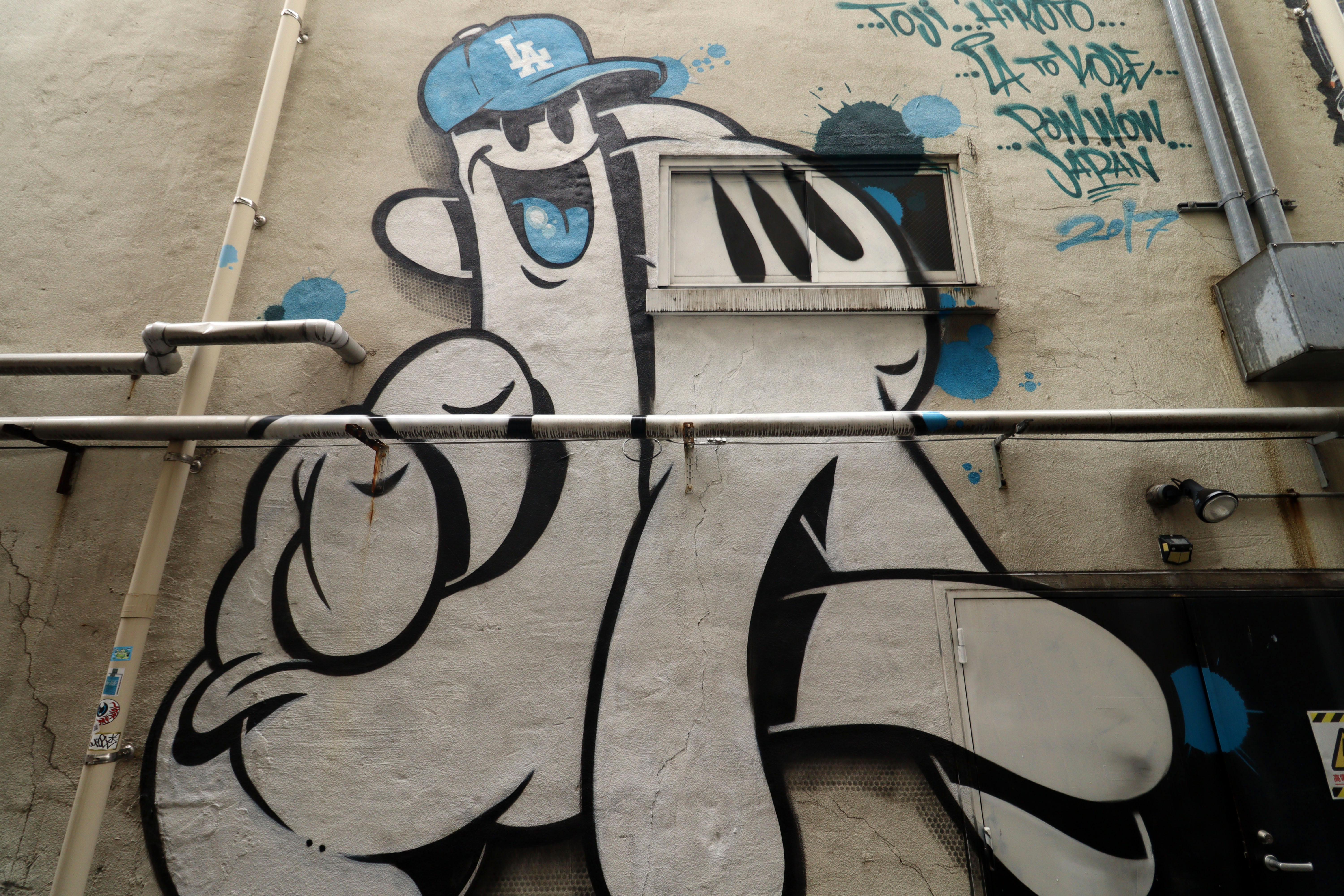 LA Hands by OG Slick | Street Art NSW