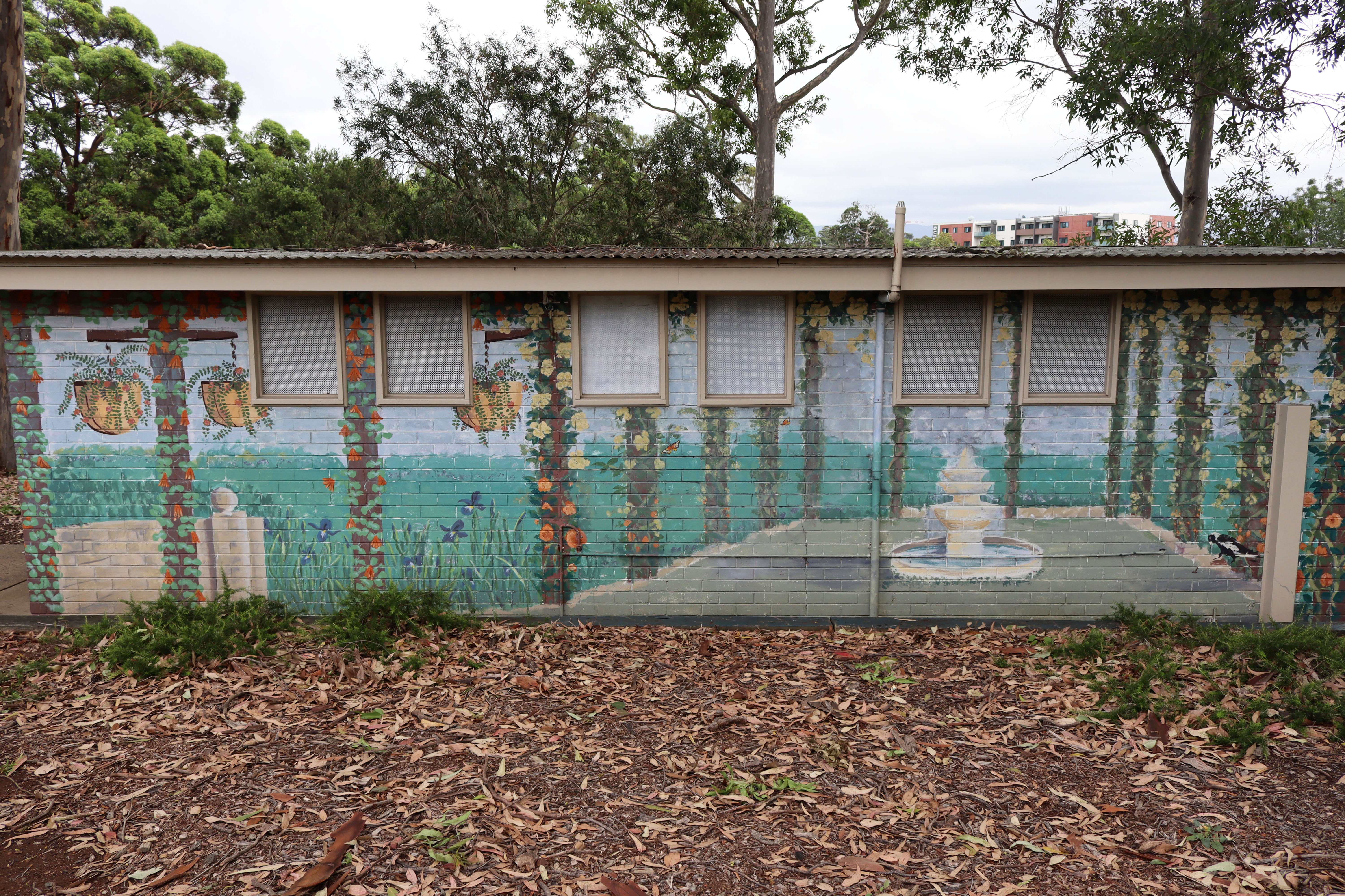 Marriott Park Toilet Block | Street Art NSW