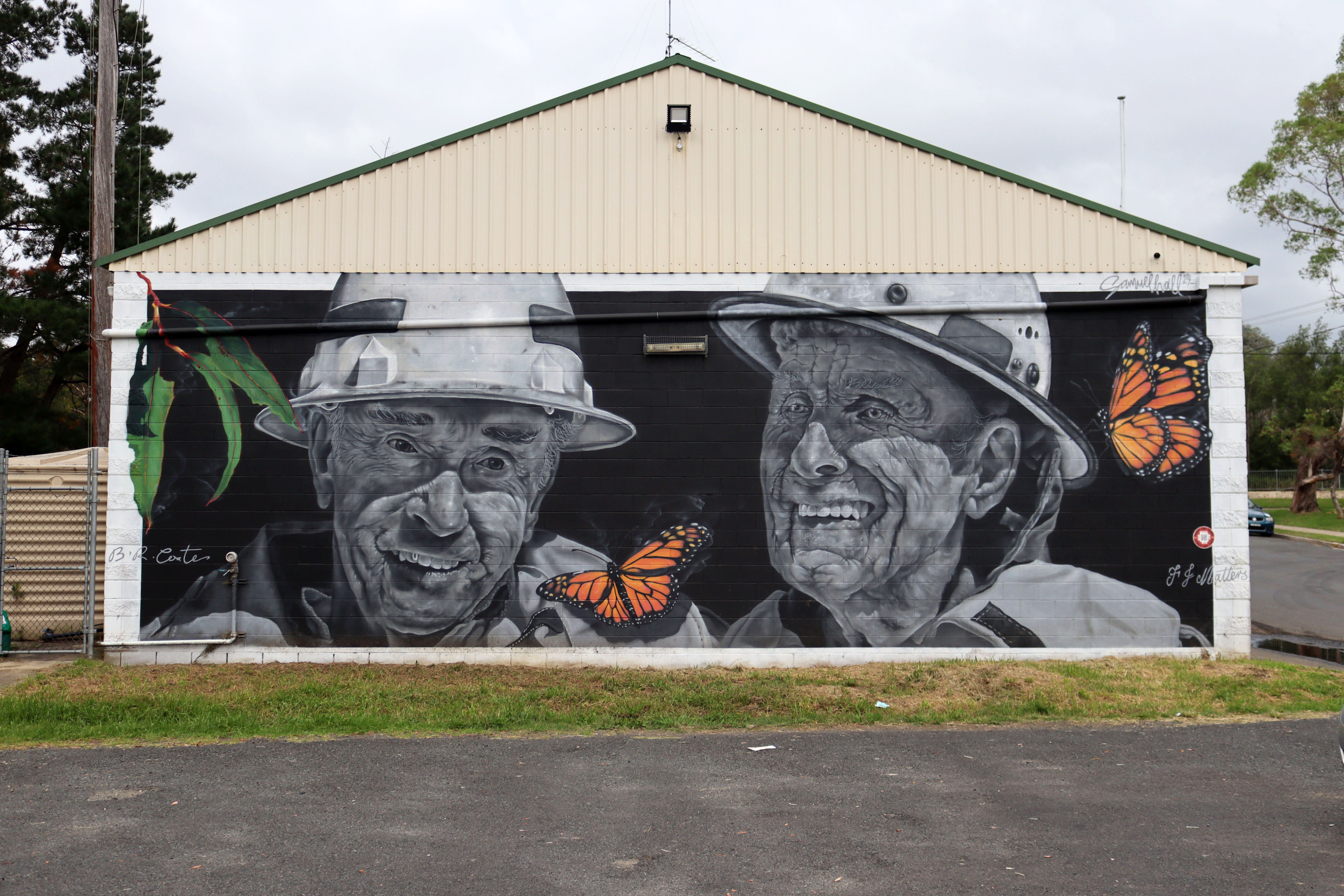 Brian Coates and John Matters by Samuel Hall | Street Art NSW