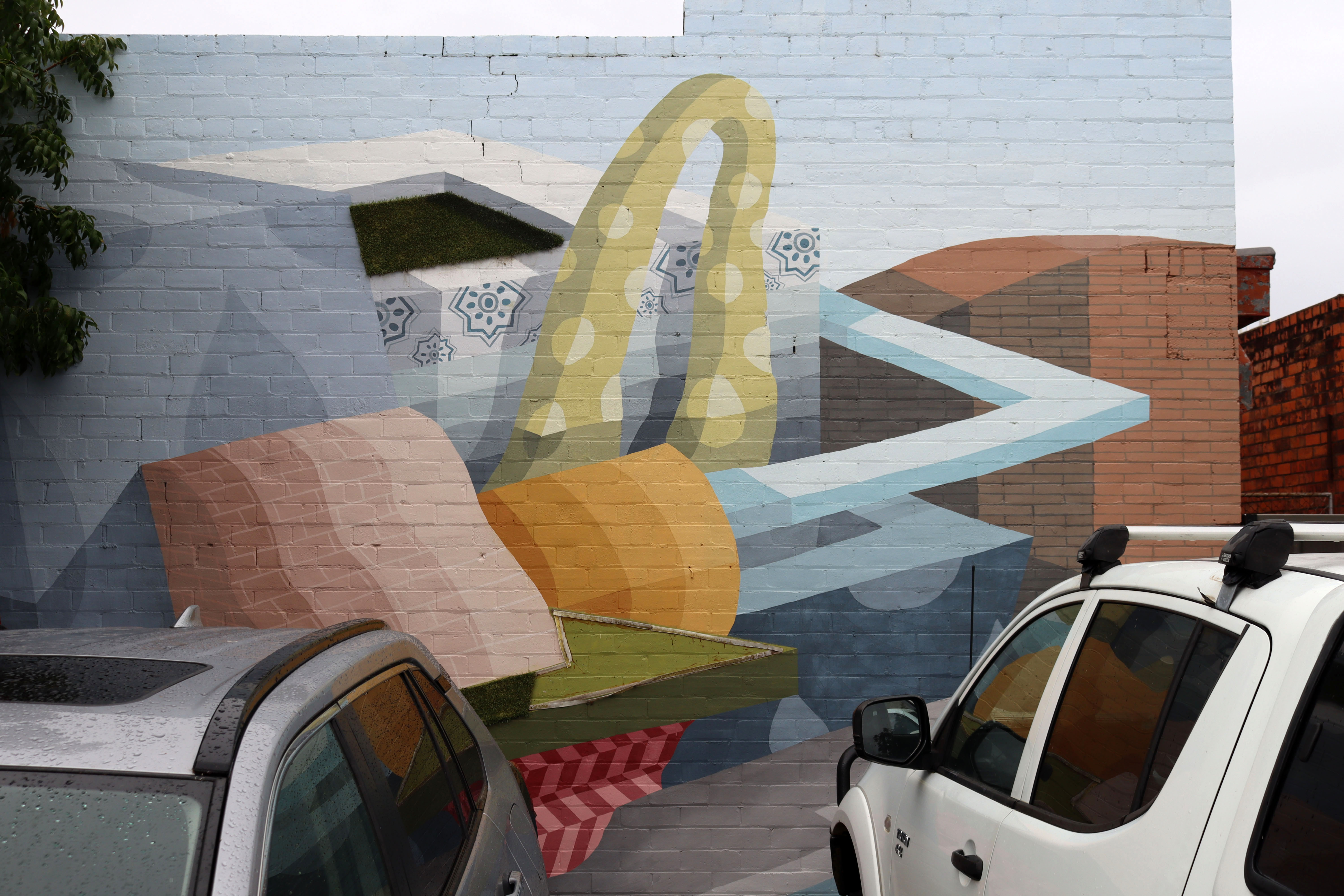 Untitled by Sam Wilkinson (On The Leans) | Street Art NSW