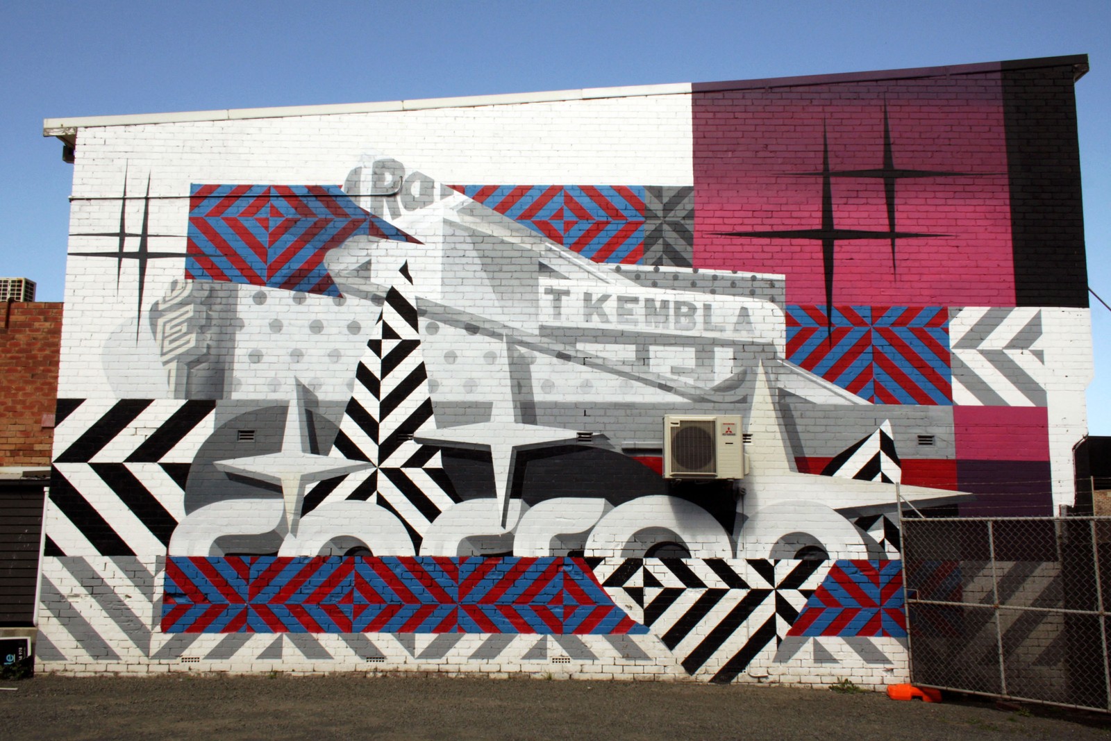 Port Kembla by Trav MSK | Street Art NSW