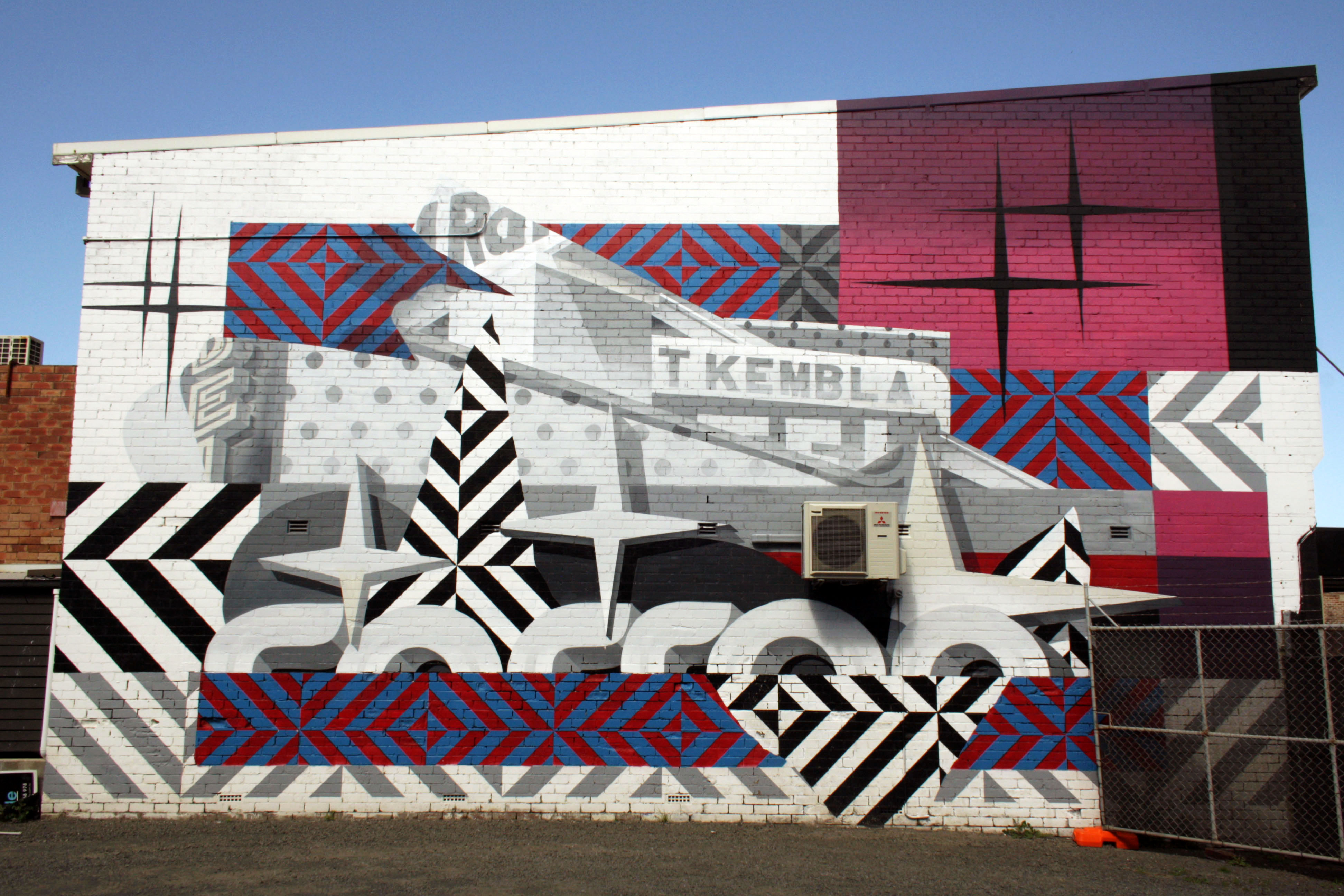 Port Kembla by Trav MSK | Street Art NSW