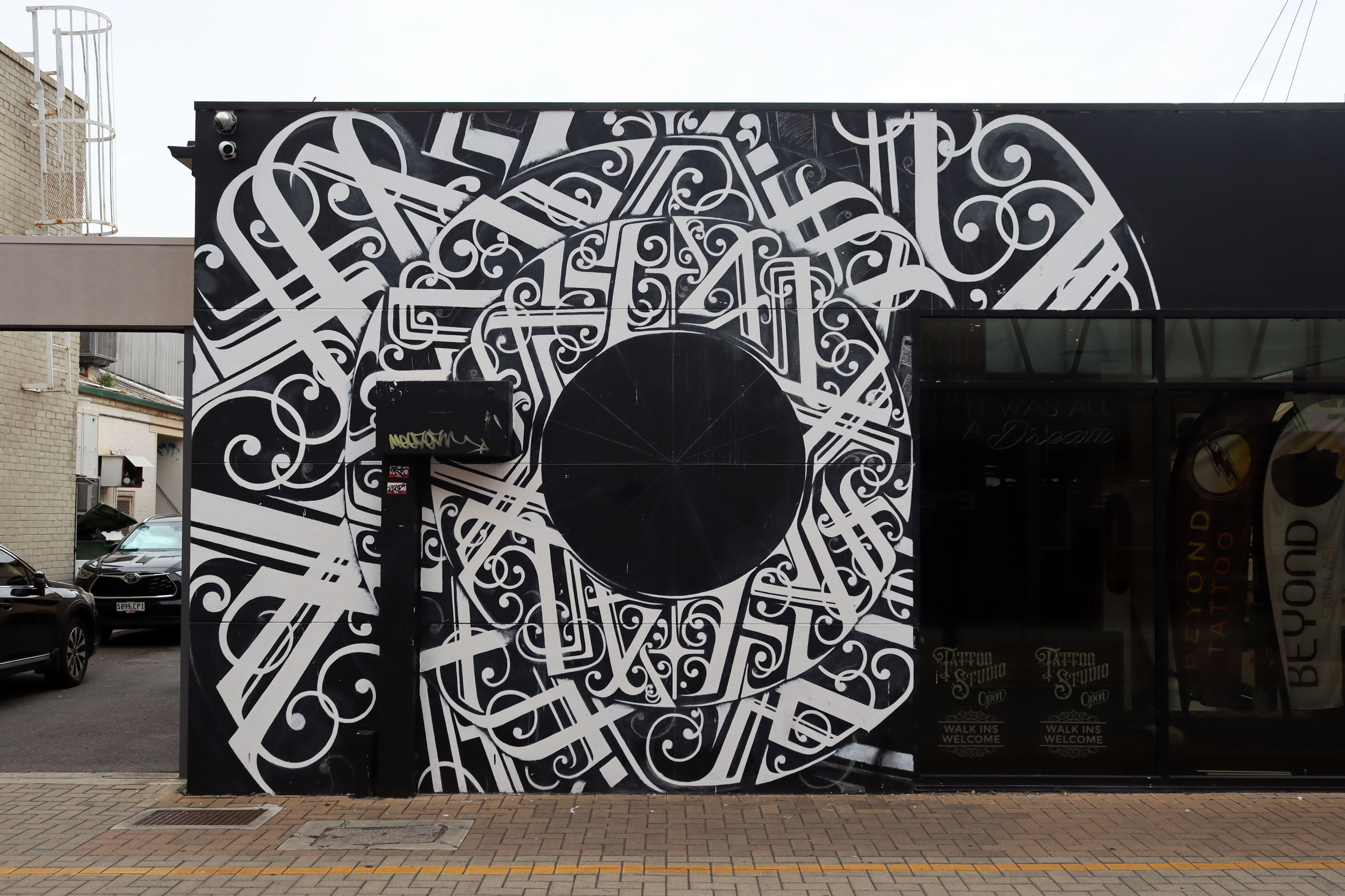 Muriel by Elle Hankinson | Street Art NSW