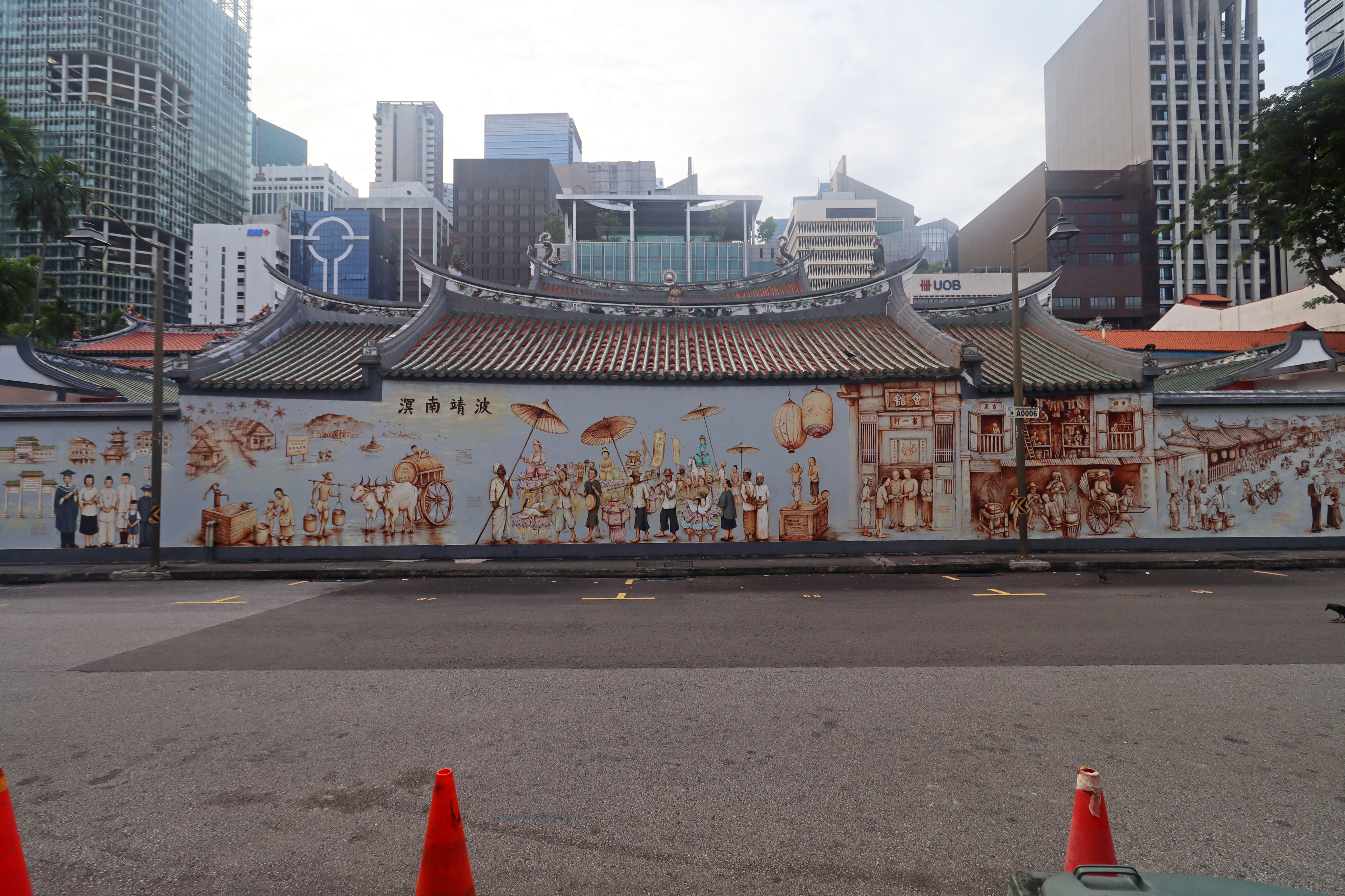 Thian Hock Keng Mural 天福宫壁画 by Yip Yew Chong | Street Art NSW
