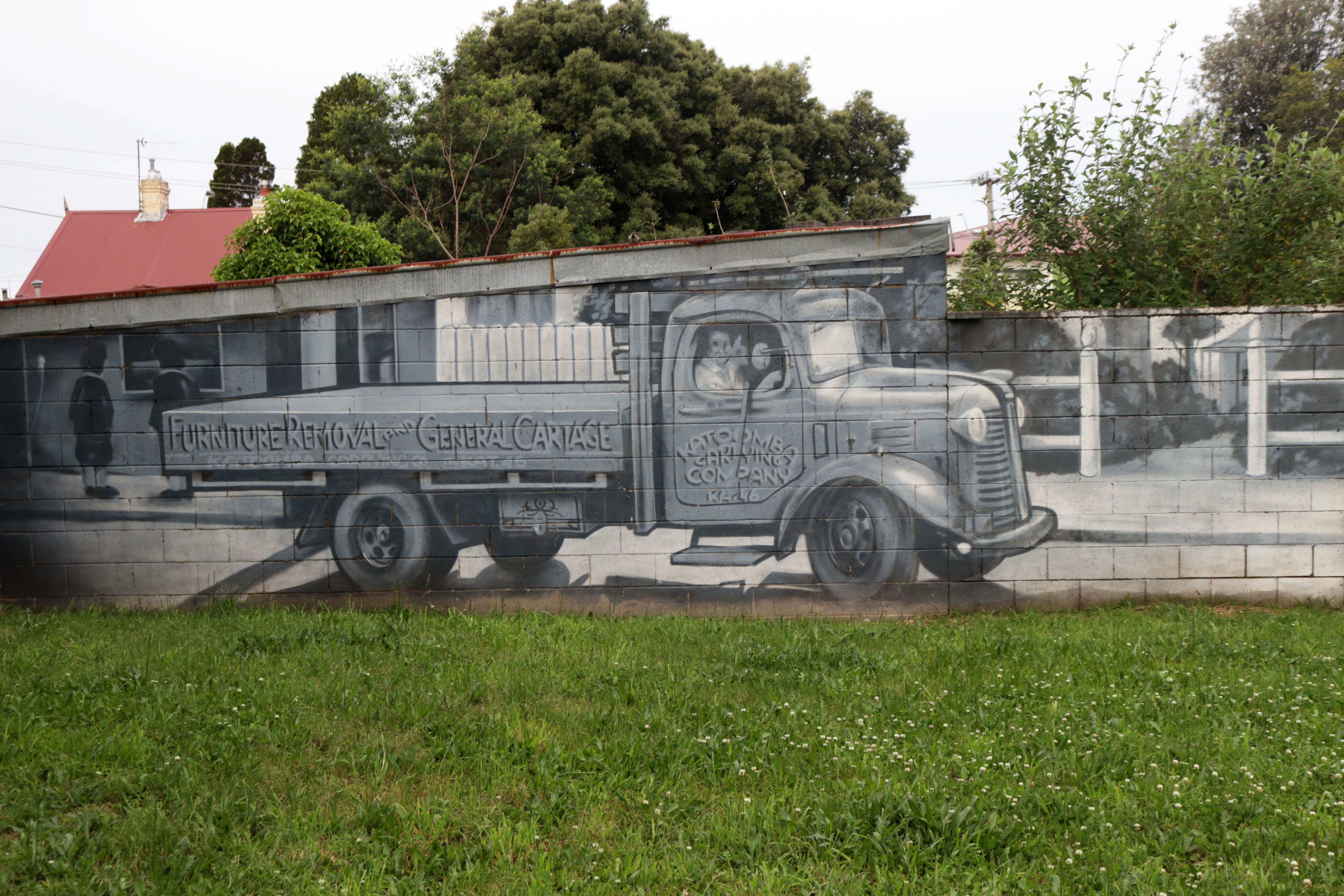 Untitled by Tom Mullard | Street Art NSW