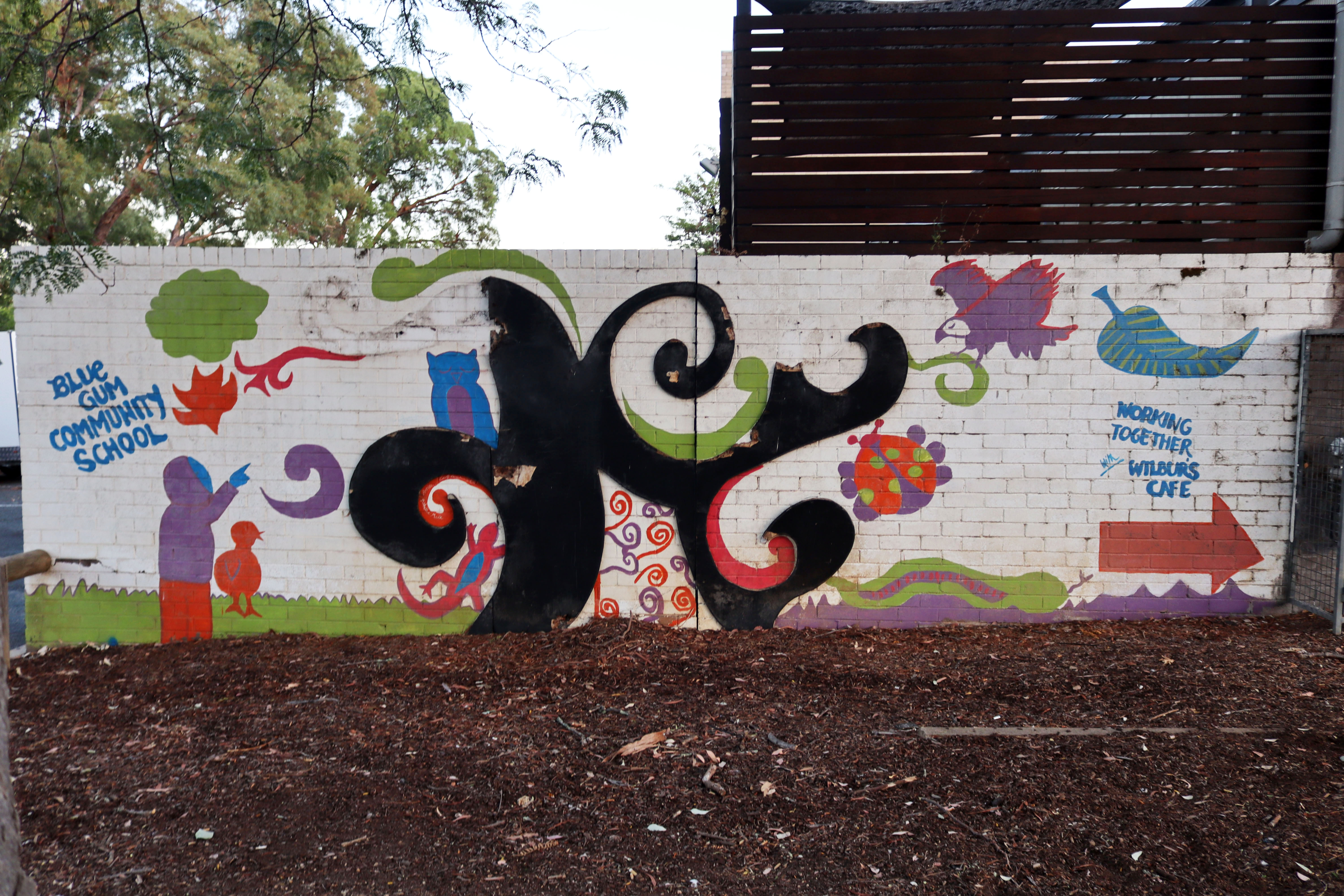 Blue Gum Community School Mural by Blue Gum Community School | Street Art NSW