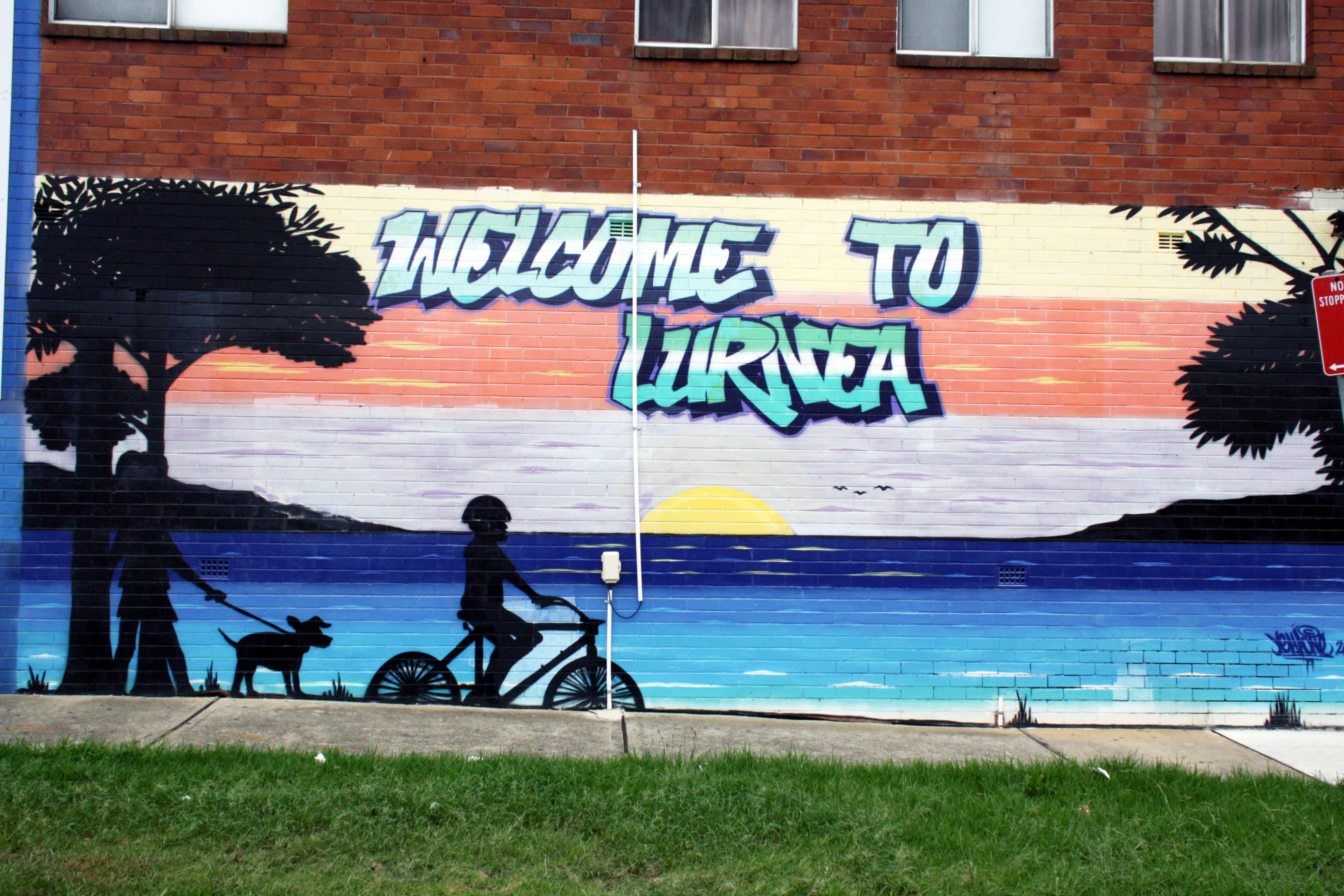 Welcome to Lurnea by YehaOne | Street Art NSW