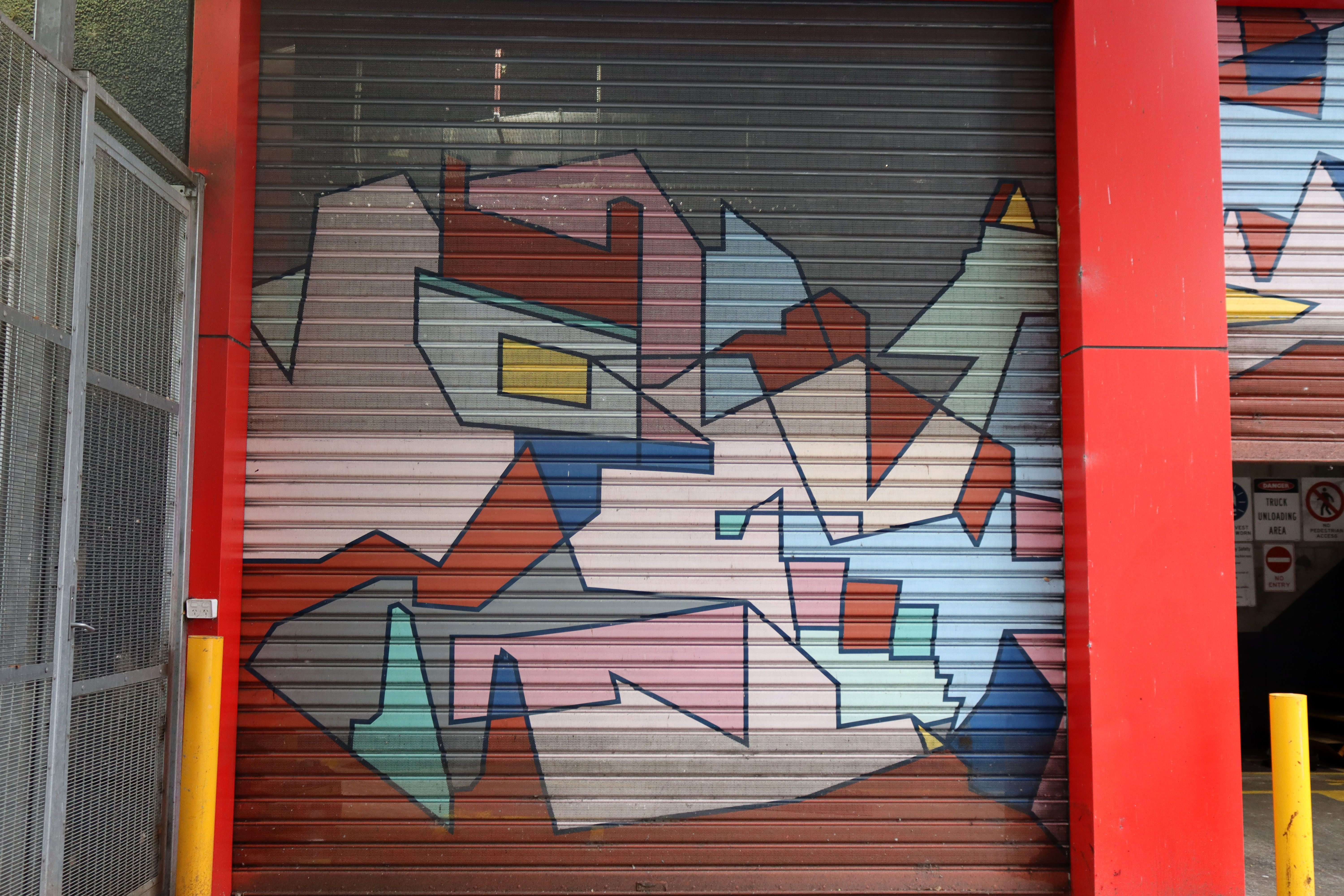 Dock 4 Artwork by Richard Briggs | Street Art NSW
