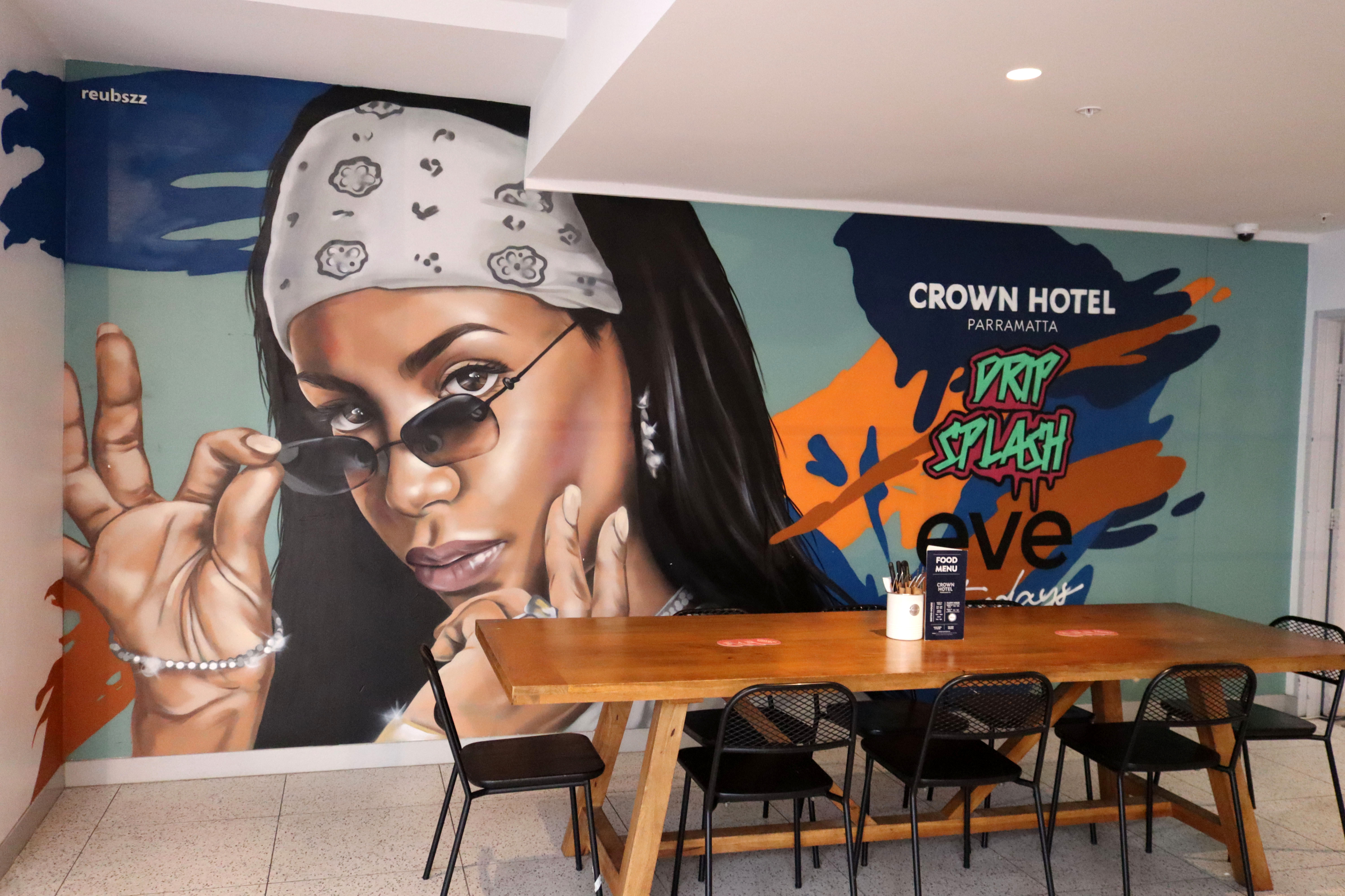 Aaliyah by Reubszz | Street Art NSW