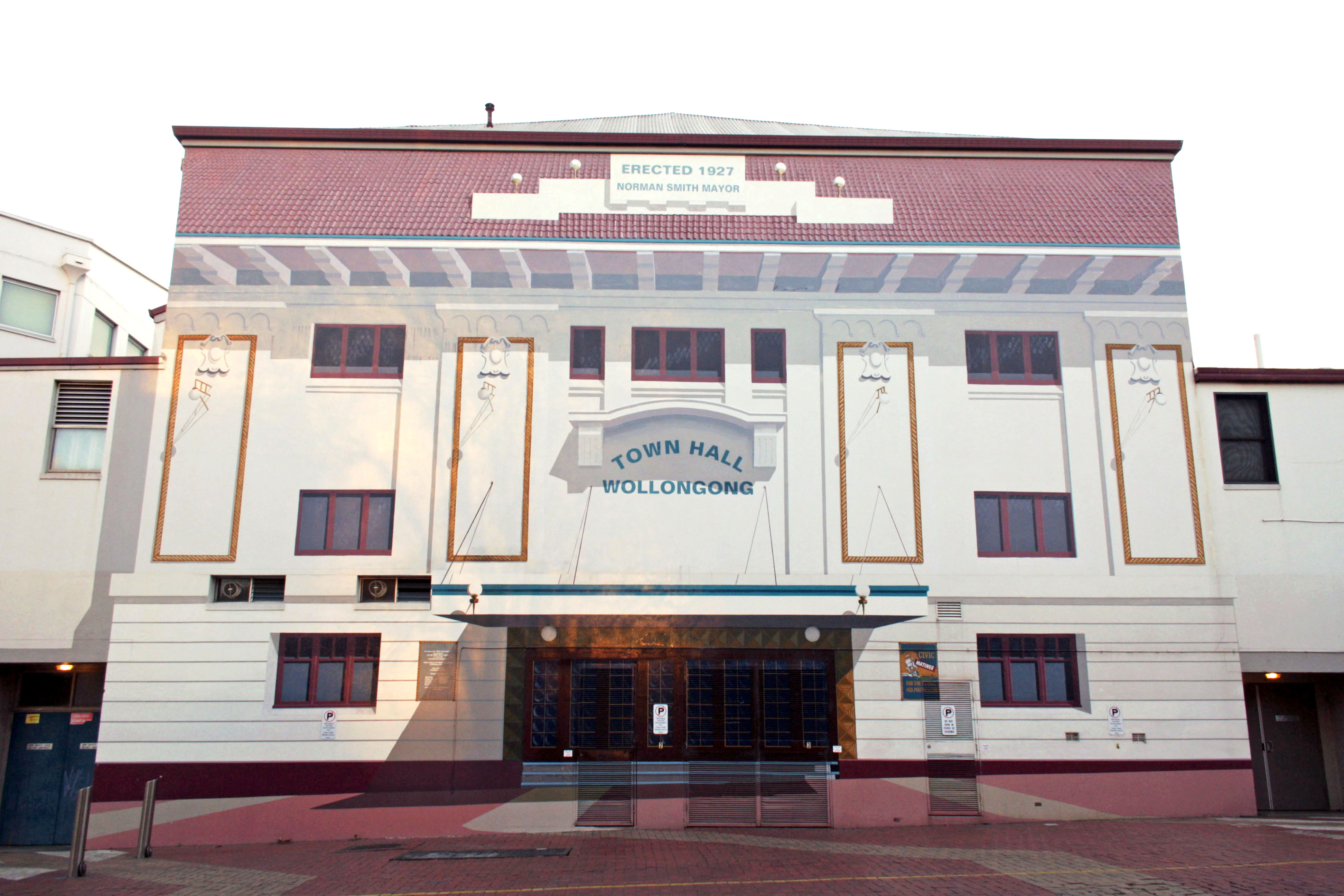 Town Hall Façade 1927