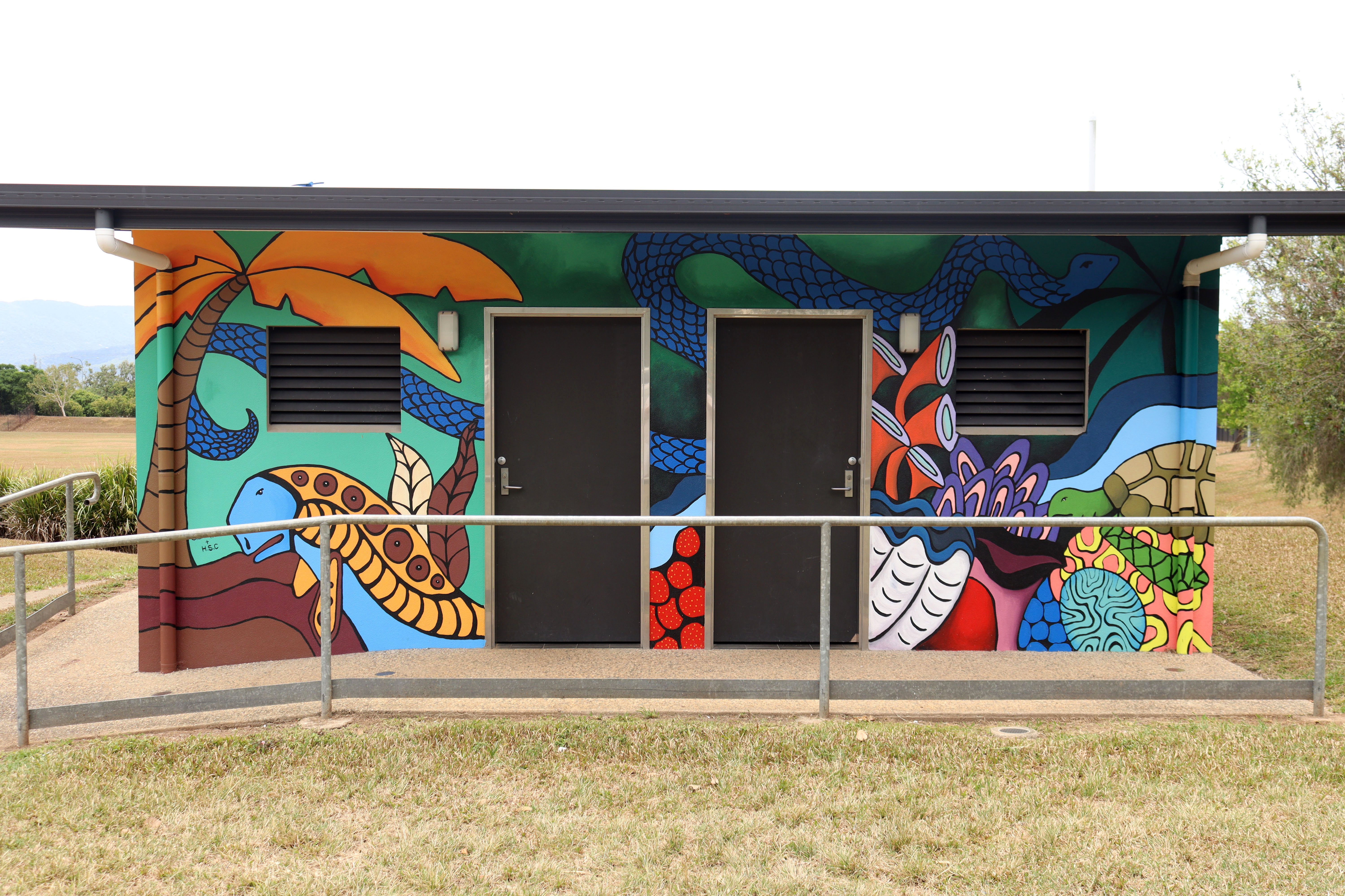 Untitled by Sharon Wedel | Street Art NSW