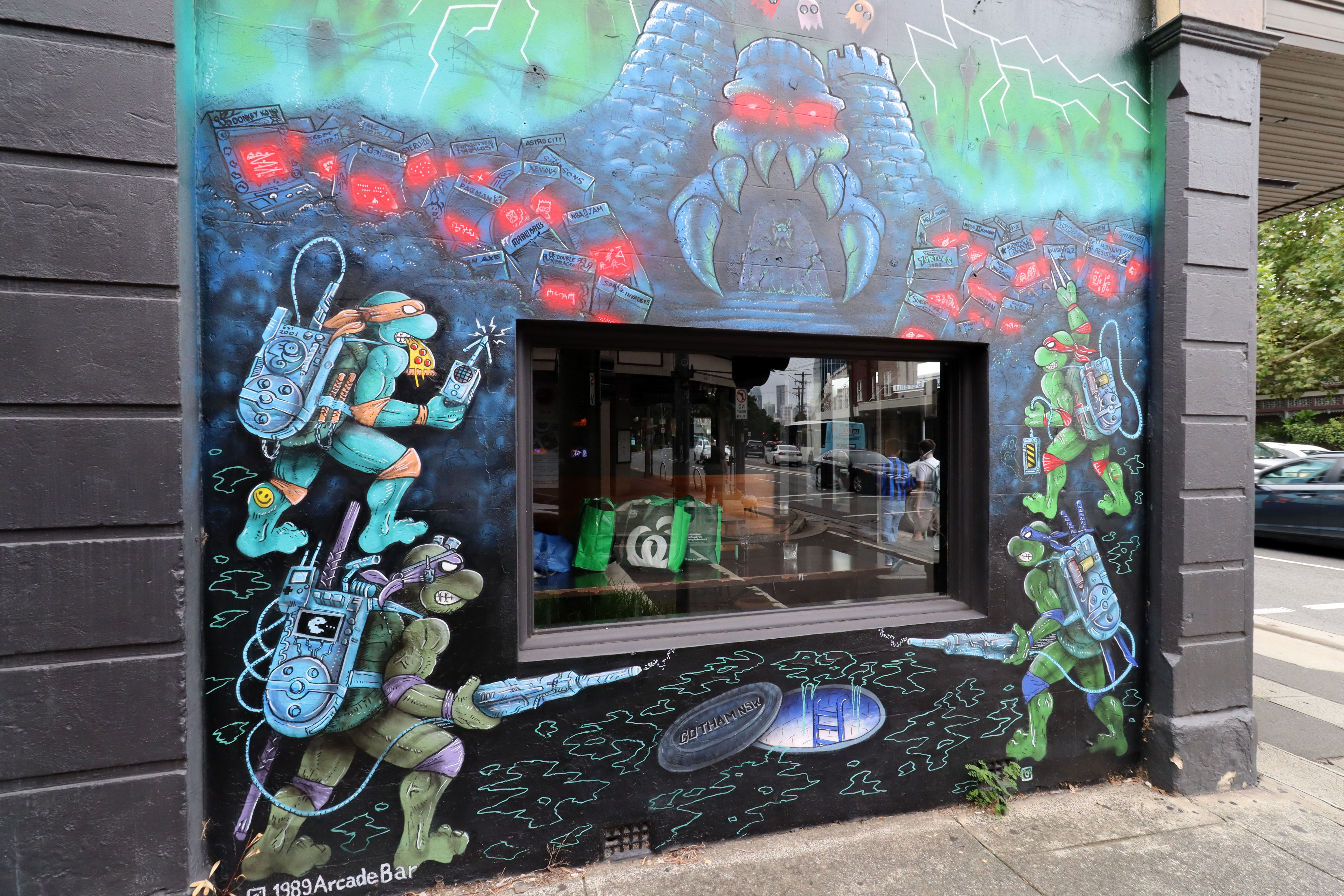 Astro's Arcade Bar