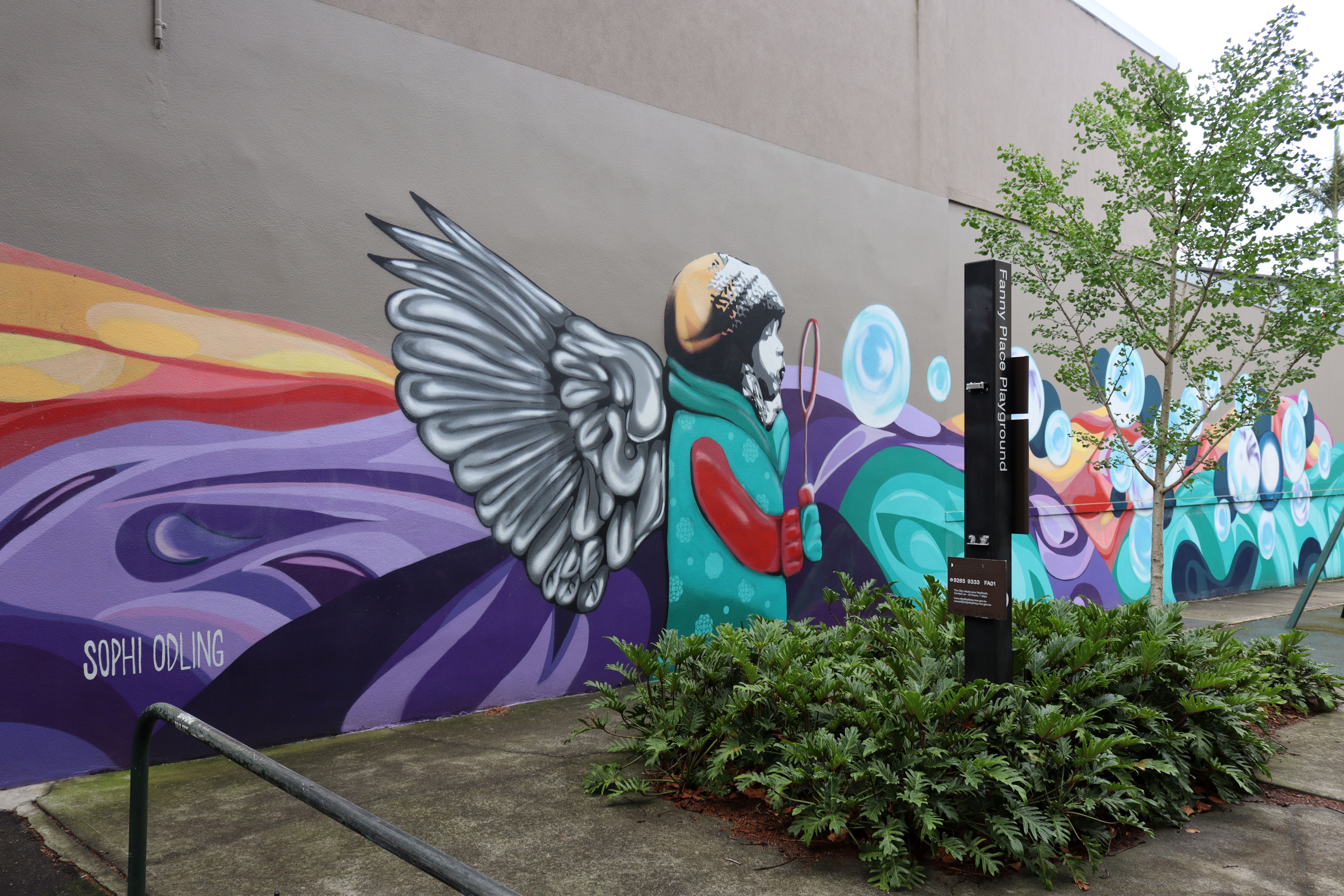 Bubble Girl by Sophi Odling | Street Art NSW