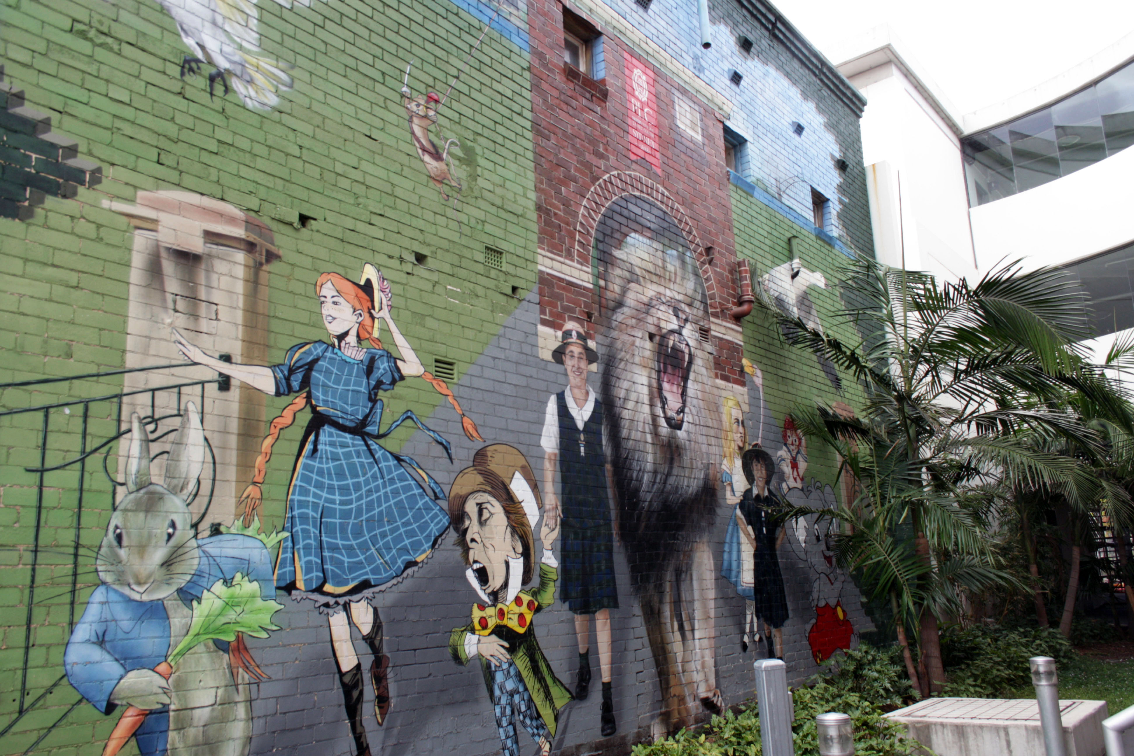 Untitled by Sid Tapia | Street Art NSW