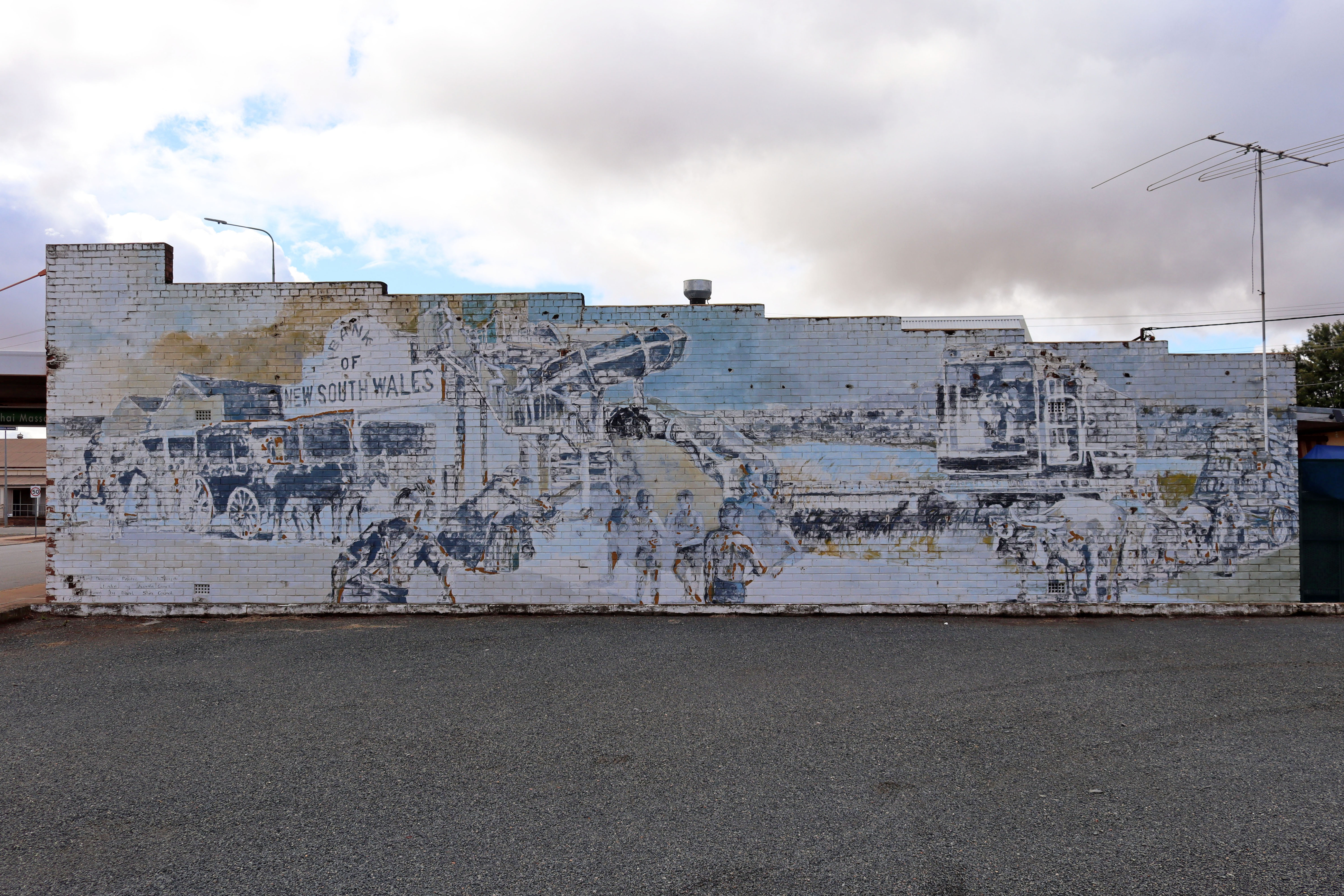 Untitled by R. Tikapac | Street Art NSW