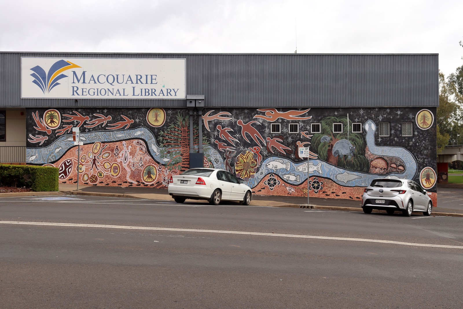 Tree of Knowledge by Robyn Dowling | Street Art NSW