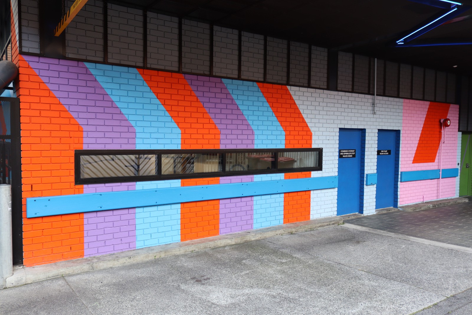 Laneway 125 by Jurek Wybraniec | Street Art NSW