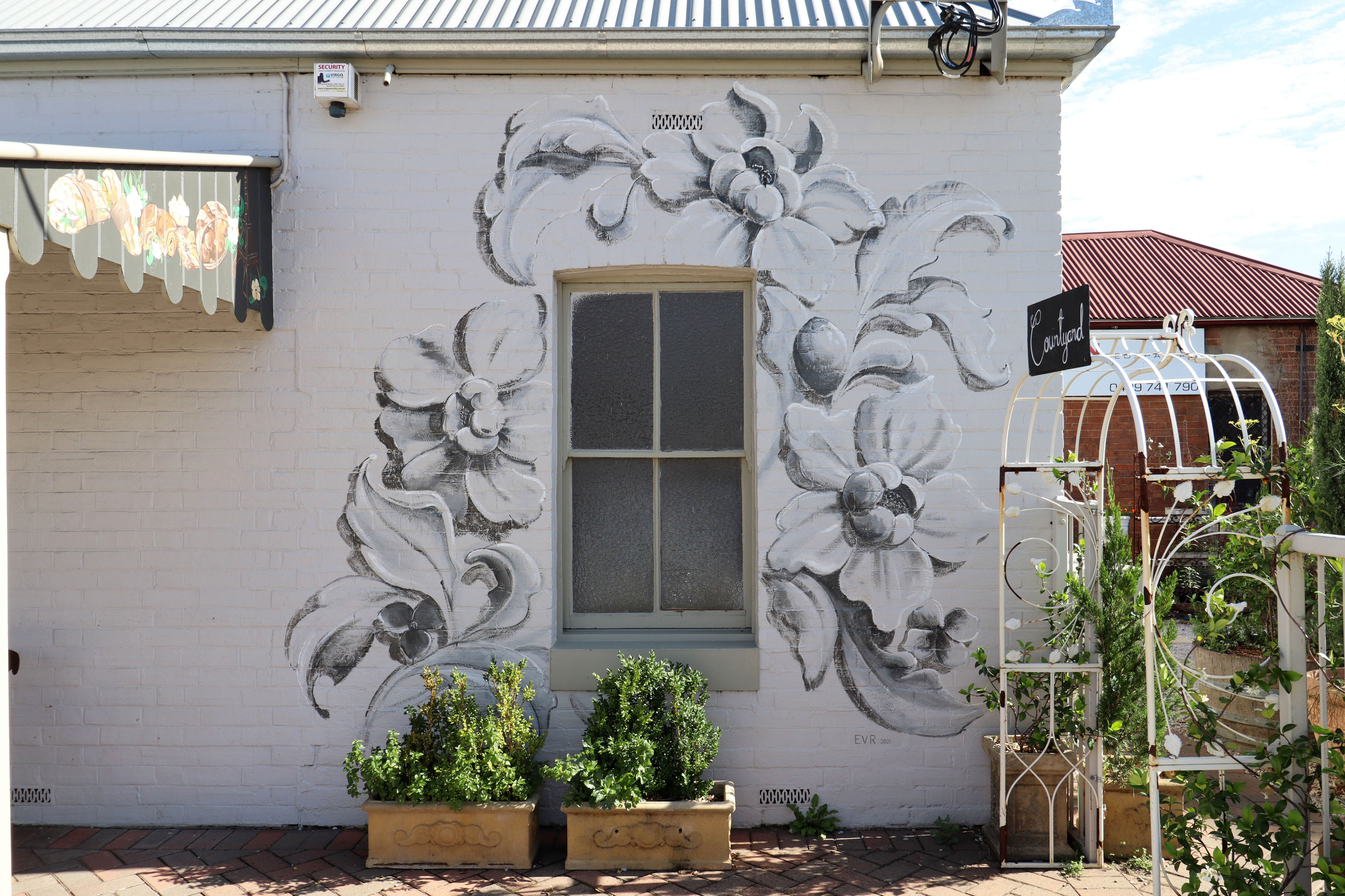 Untitled by Emily Van Reason | Street Art NSW