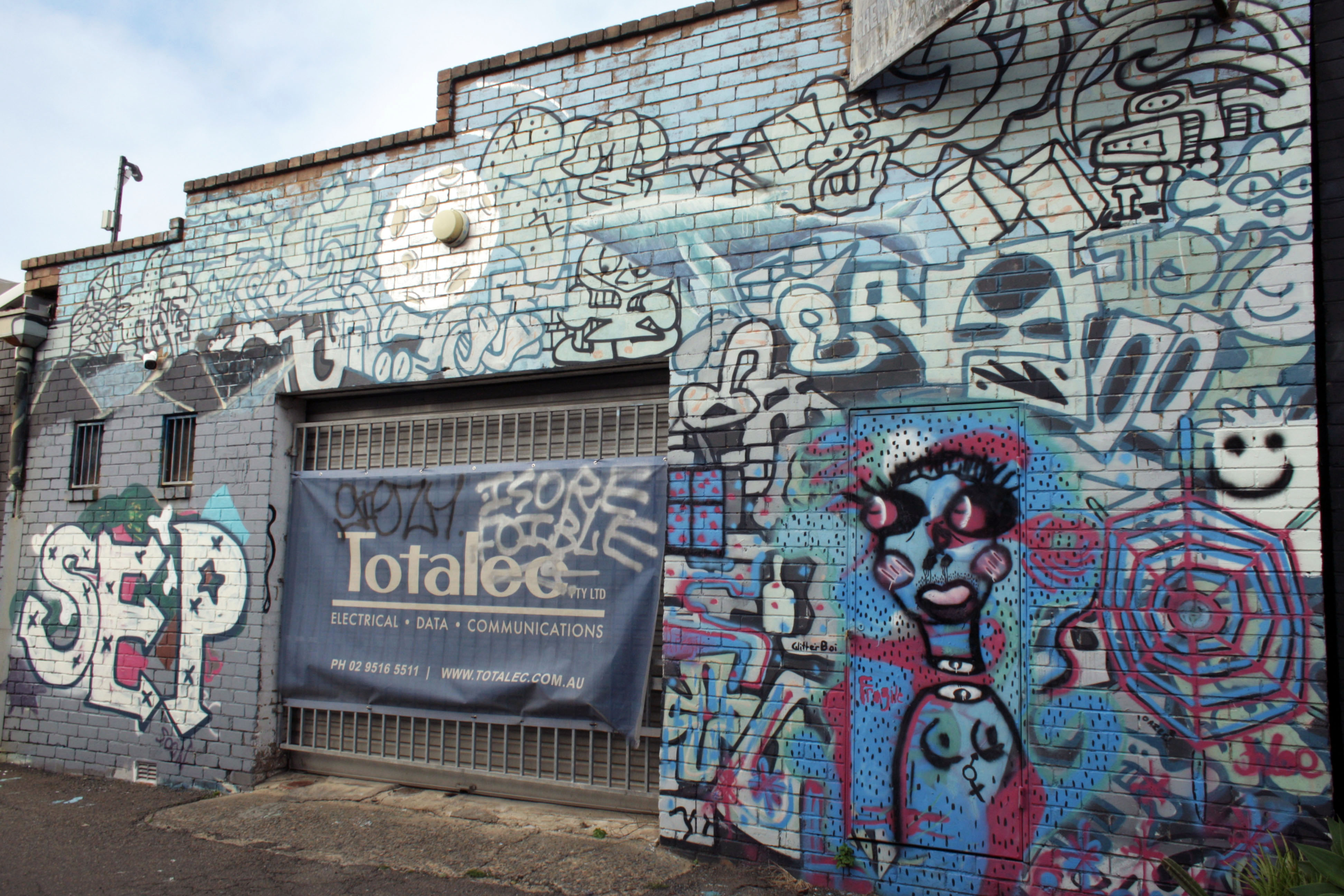 Untitled by Glitterboi | Street Art NSW