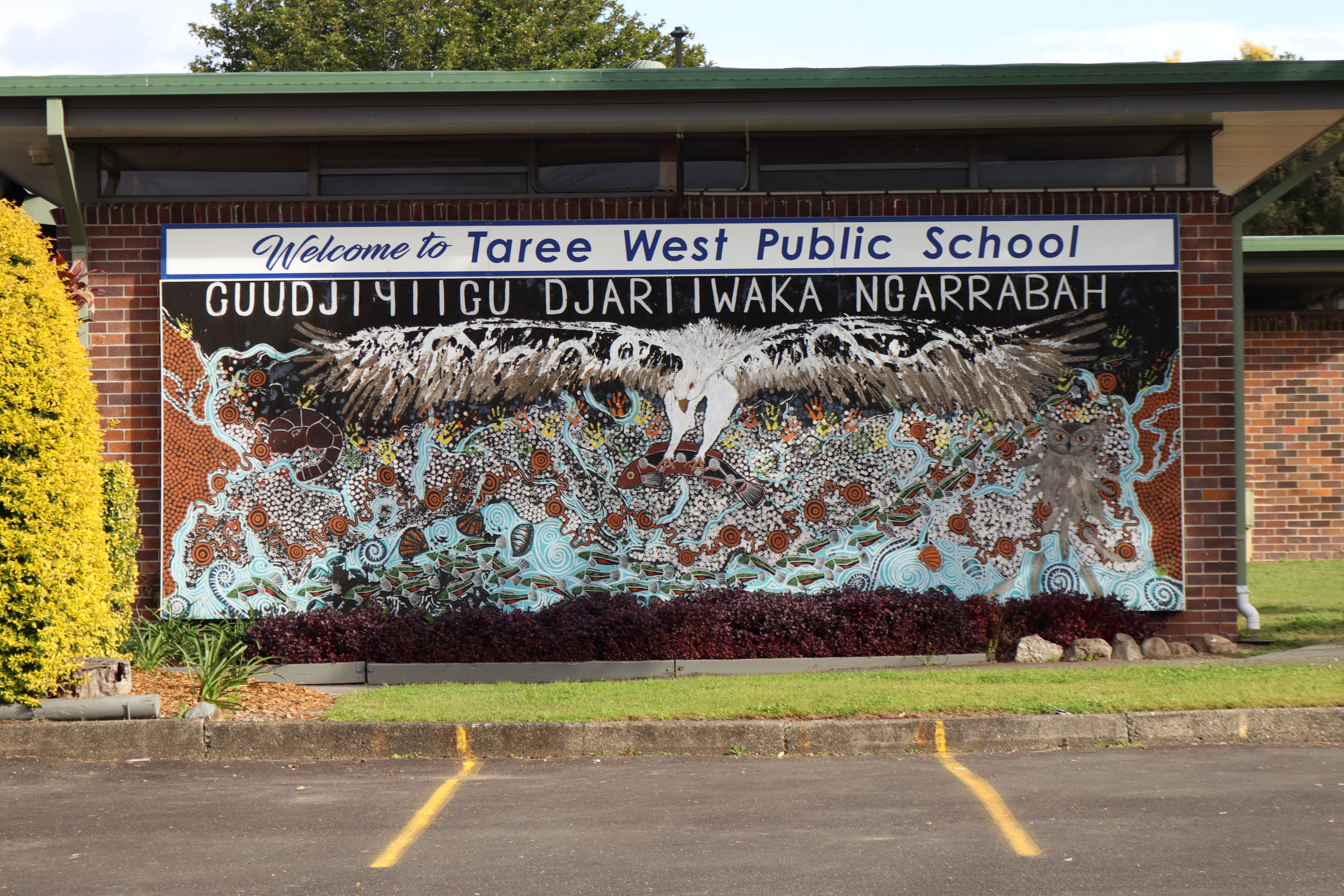 Welcome to Taree West Public School by Joedie Davis Lawler | Street Art NSW