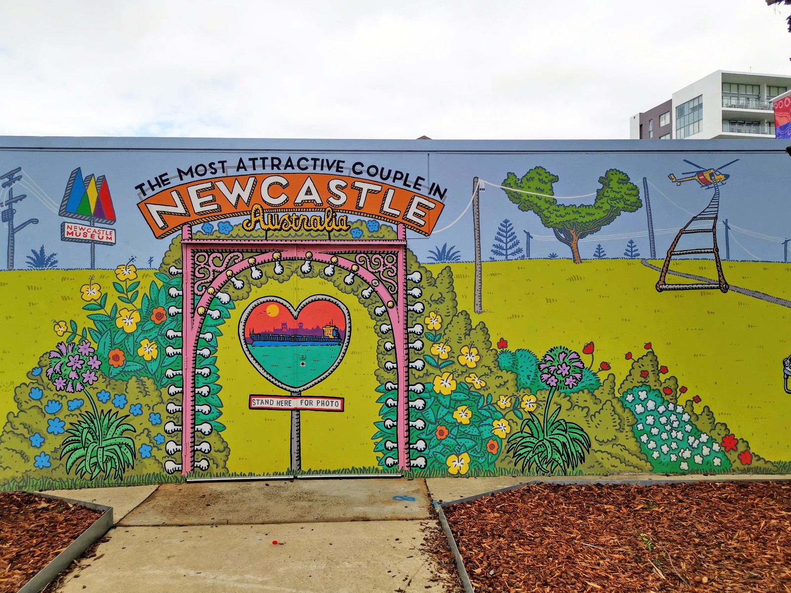 The Most Attractive Couple in Newcastle by Trevor Dickinson | Street Art NSW