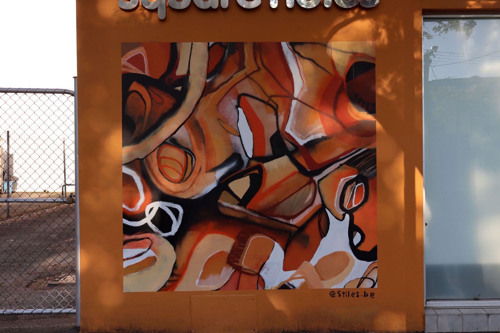(in)Formation in Orange by Stiles Be | Street Art NSW