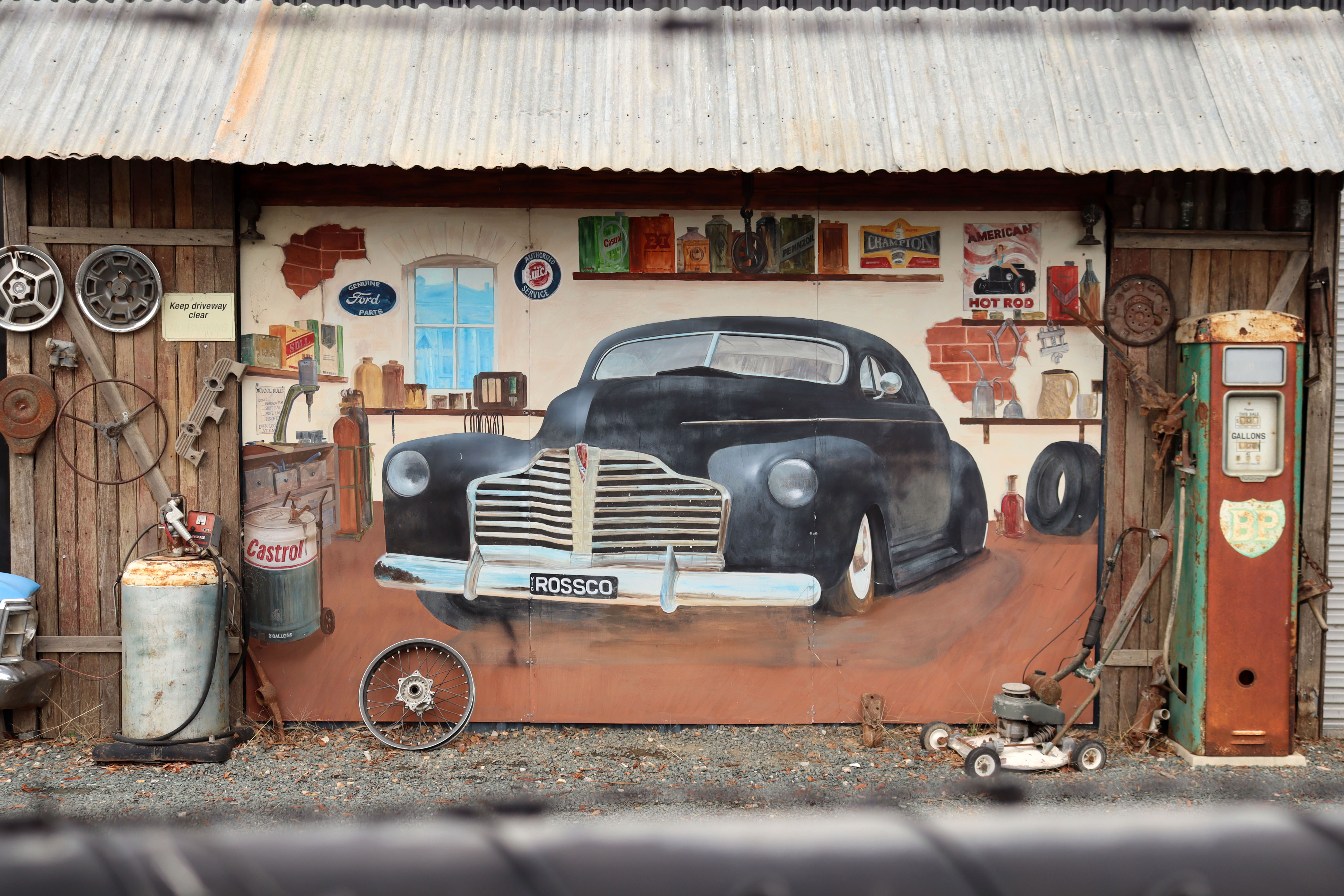 Ross Nevett Automotive | Street Art NSW