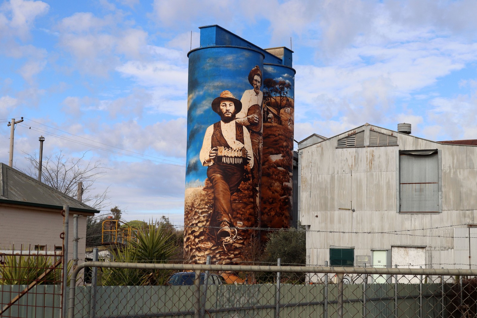 Murrumburrah Mill Silo Art Stage 2 by Heesco | Street Art NSW