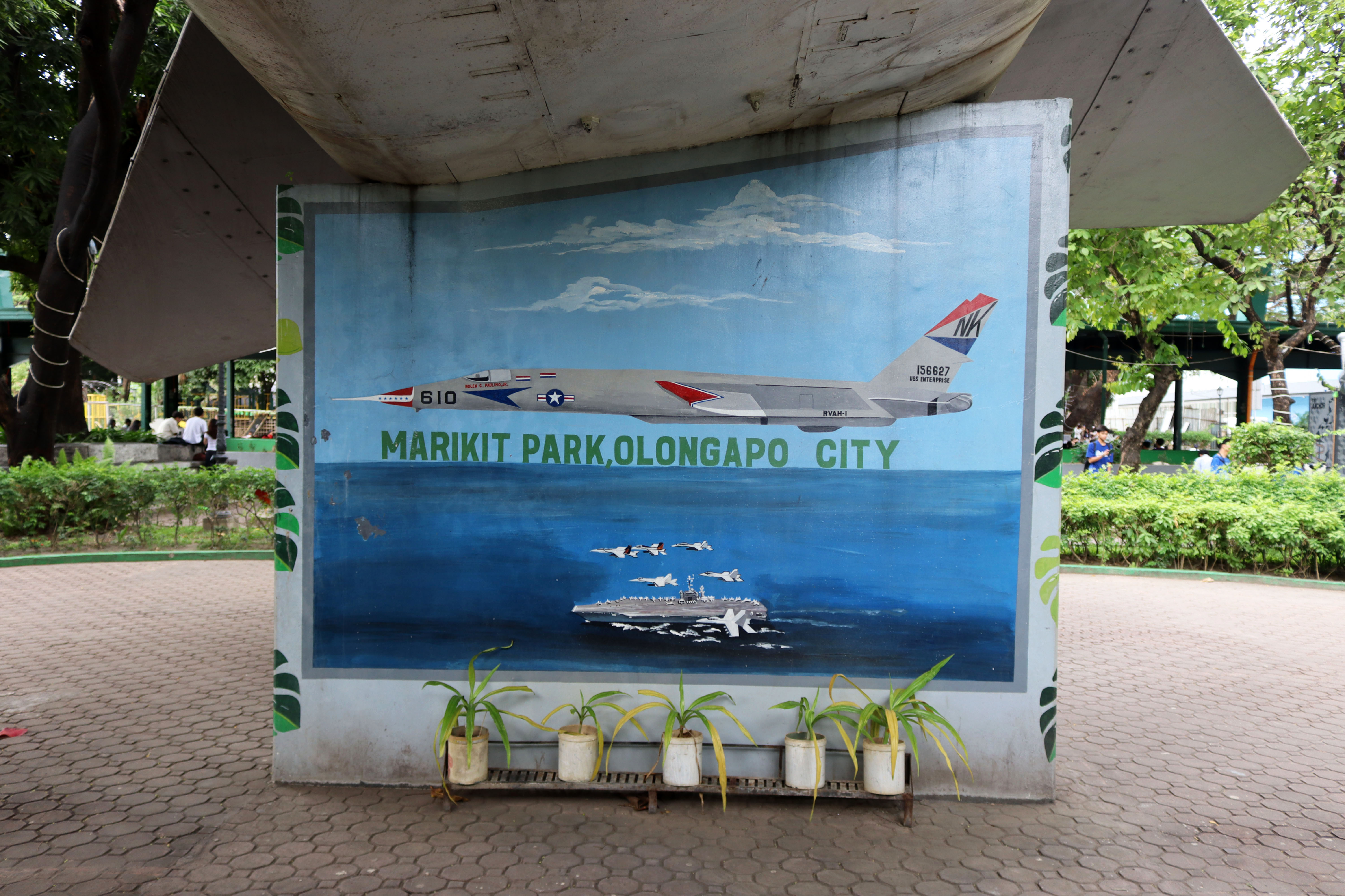 The Jet Monument R A 5CRA-5C Vigilante | Street Art NSW