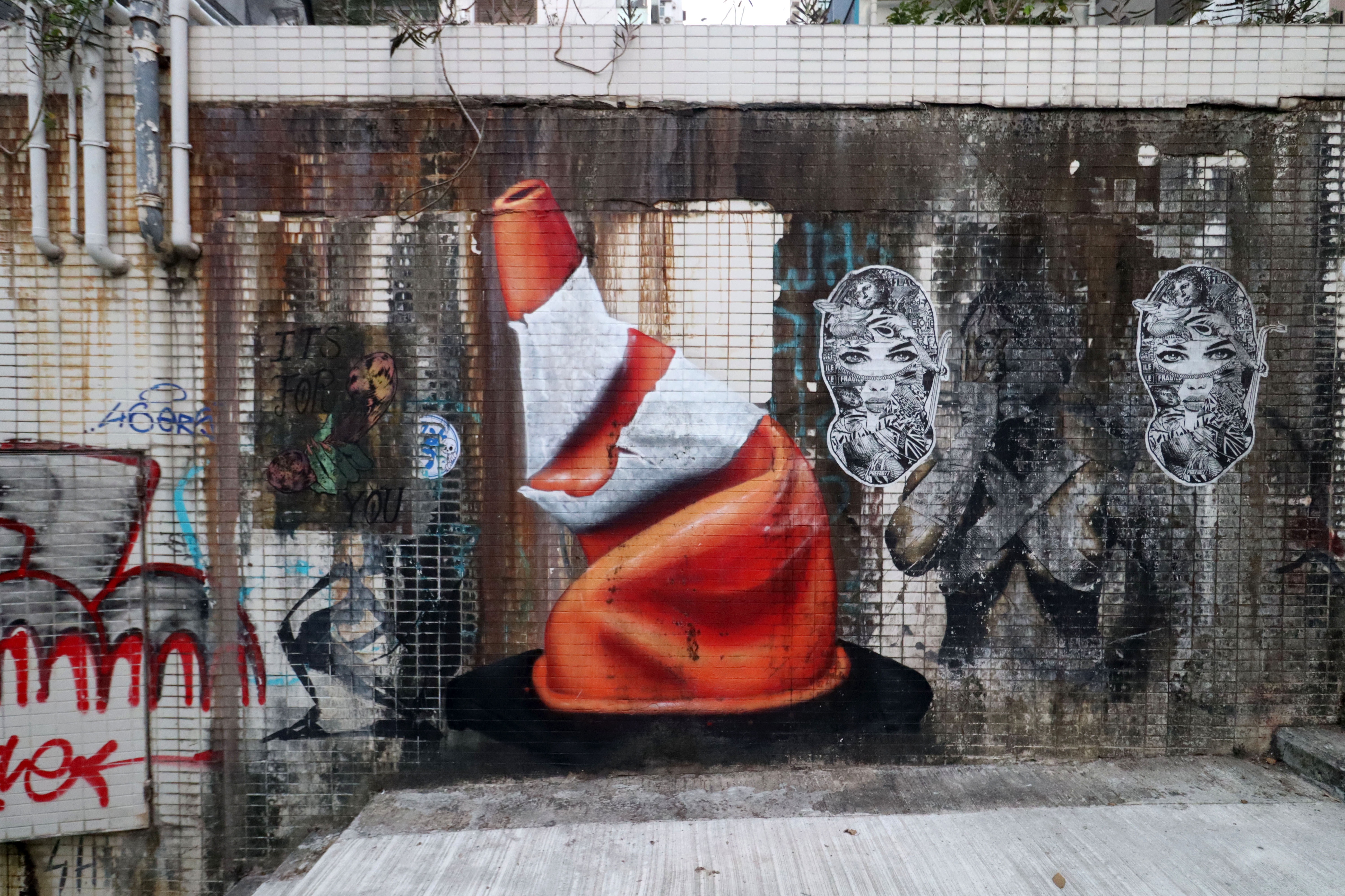 Cone/锥体 by WISEKNAVE | Street Art NSW