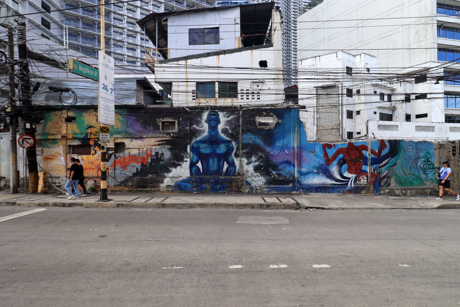 Corner's Edge by ZewtPF | Street Art NSW