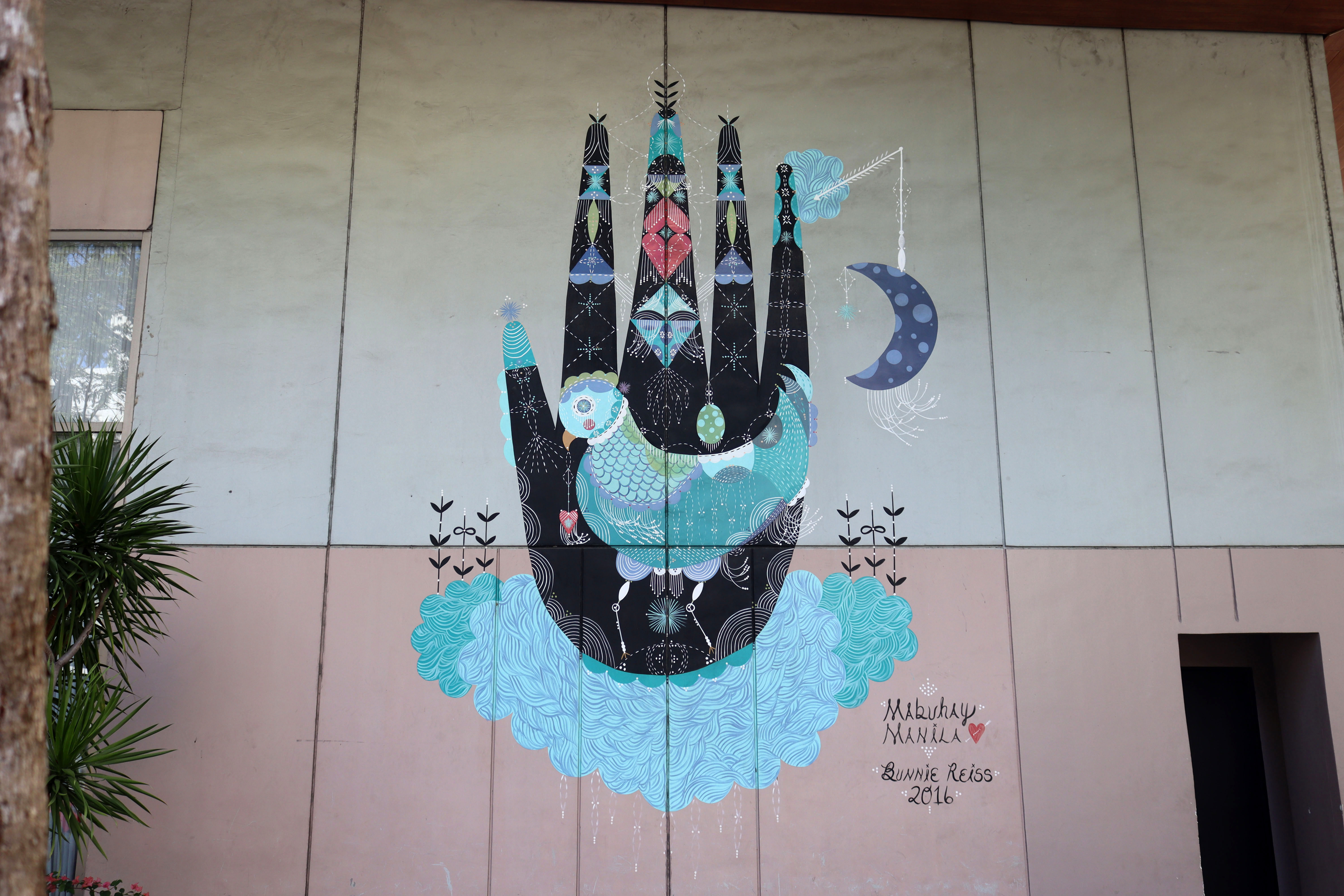 David's Hand by Bunnie Reiss | Street Art NSW