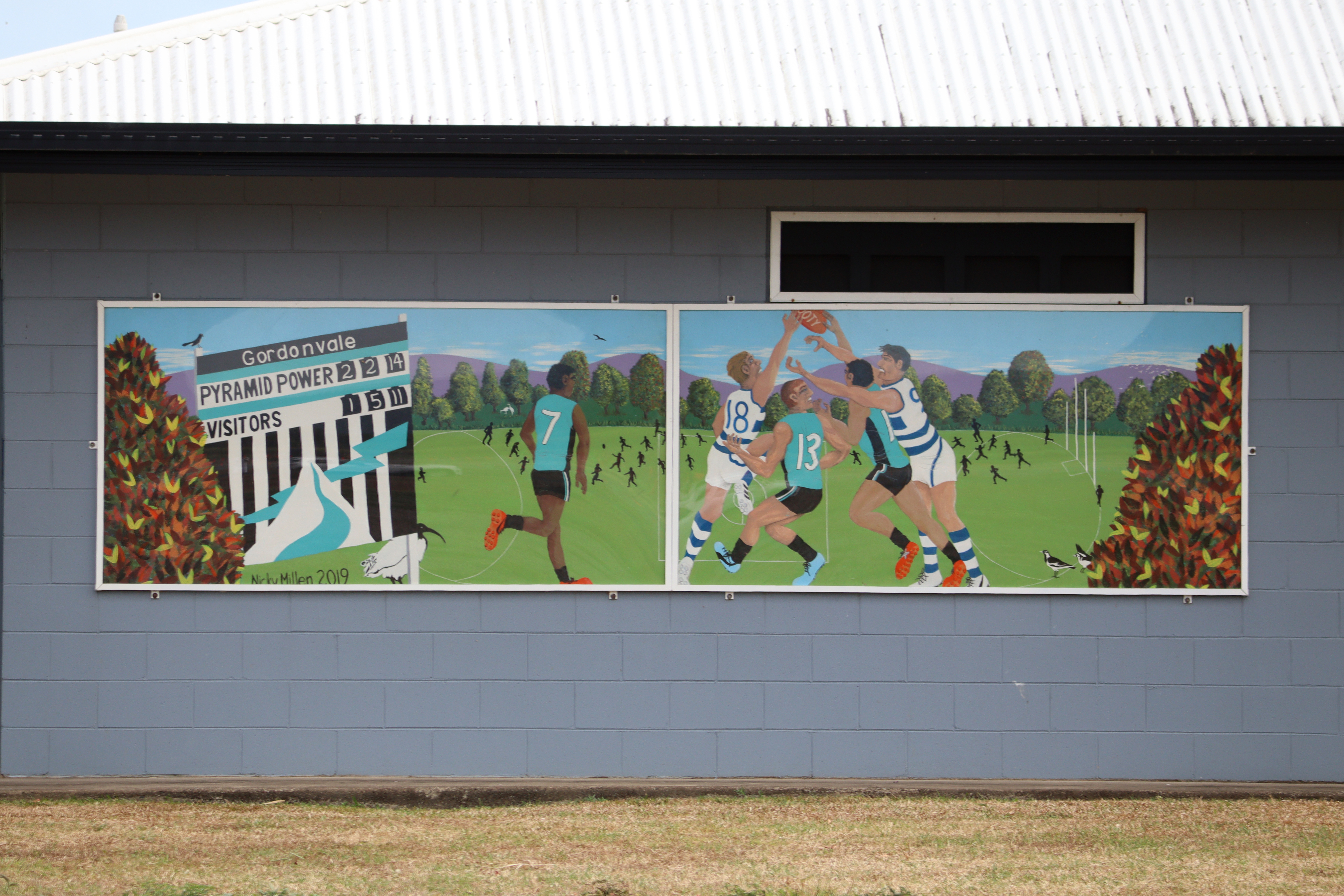 Gordonvale Pyramid Power Club Mural