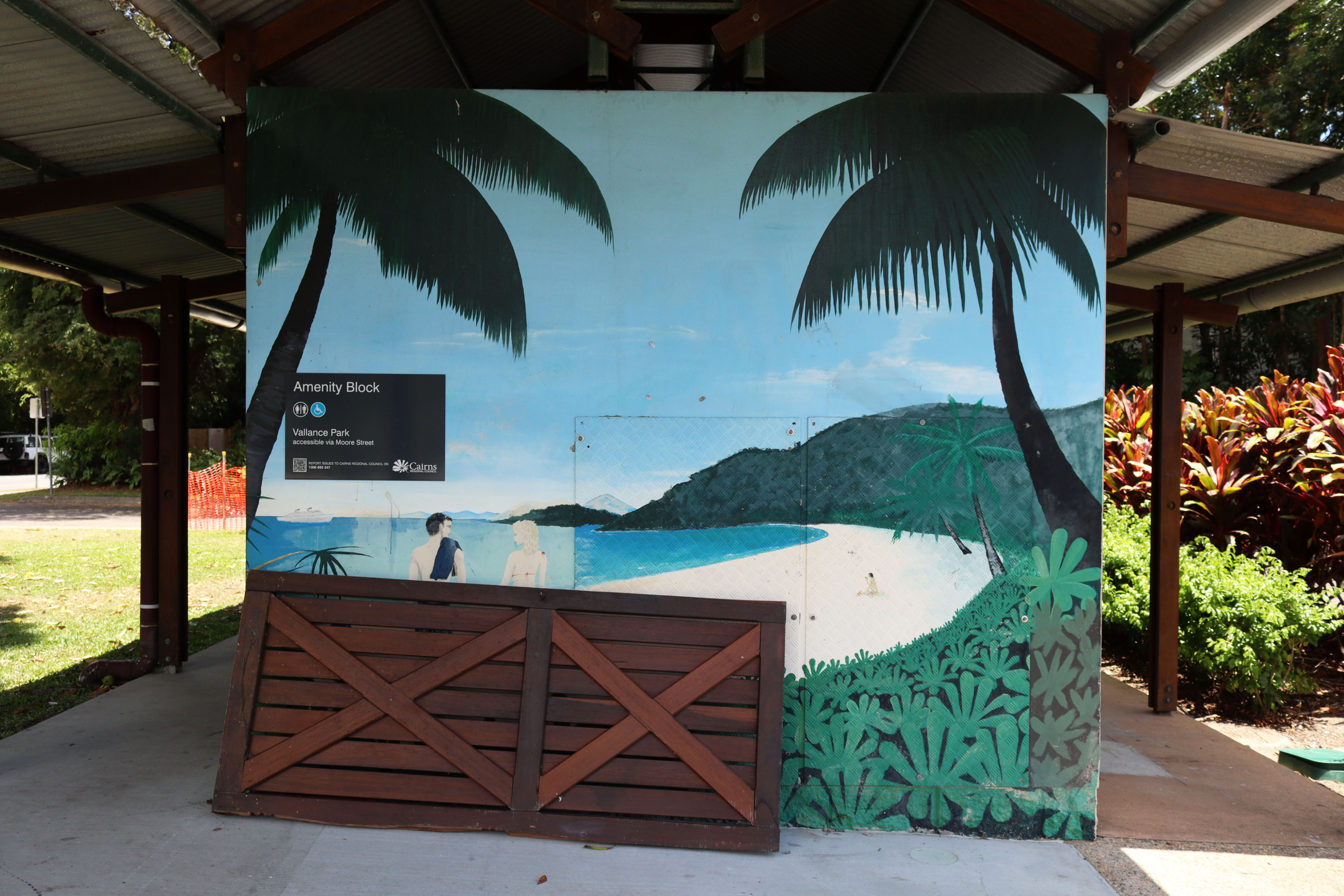 Beach Scene by Neil Parker | Street Art NSW