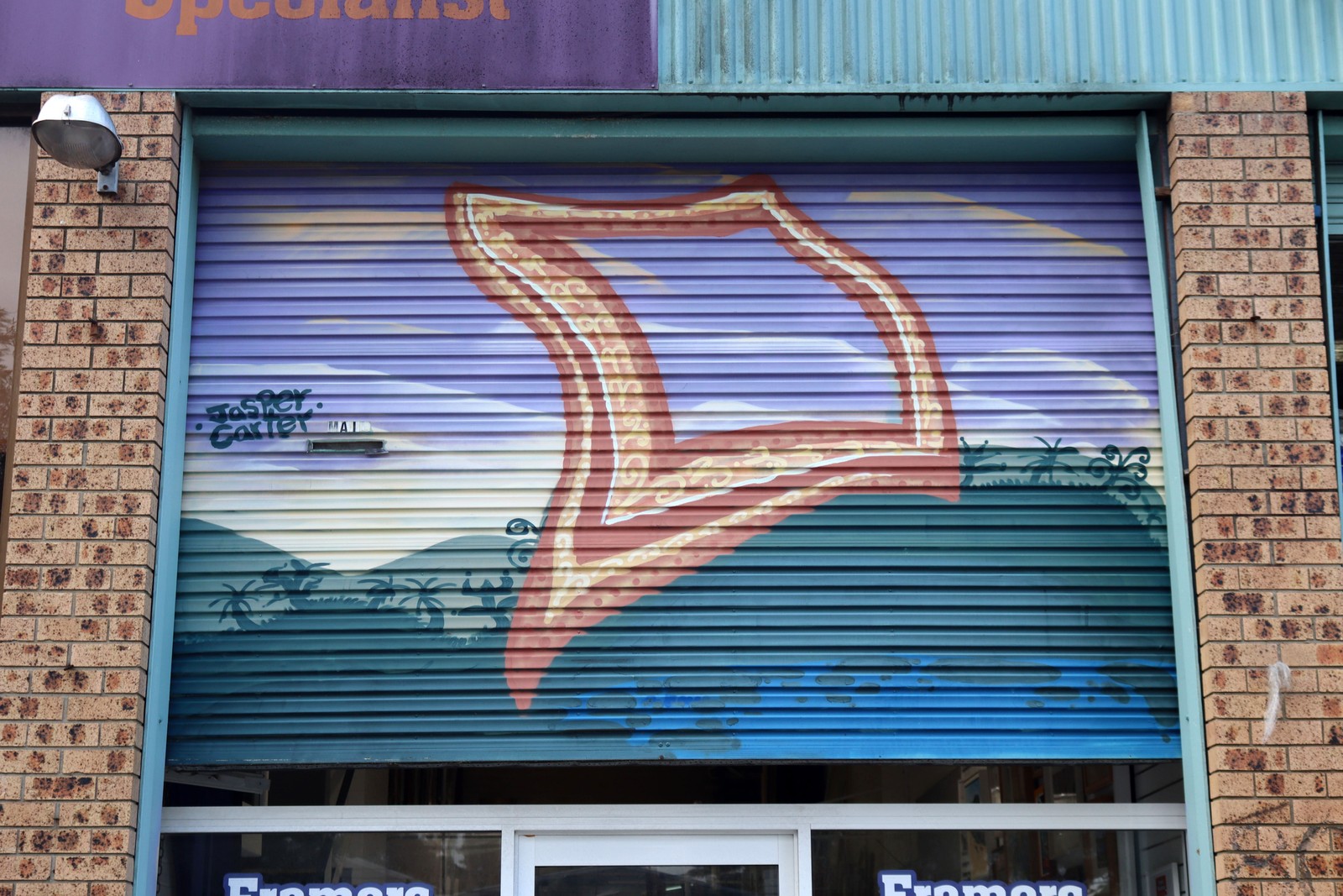 Wiggly Frame by Jasper Carter | Street Art NSW