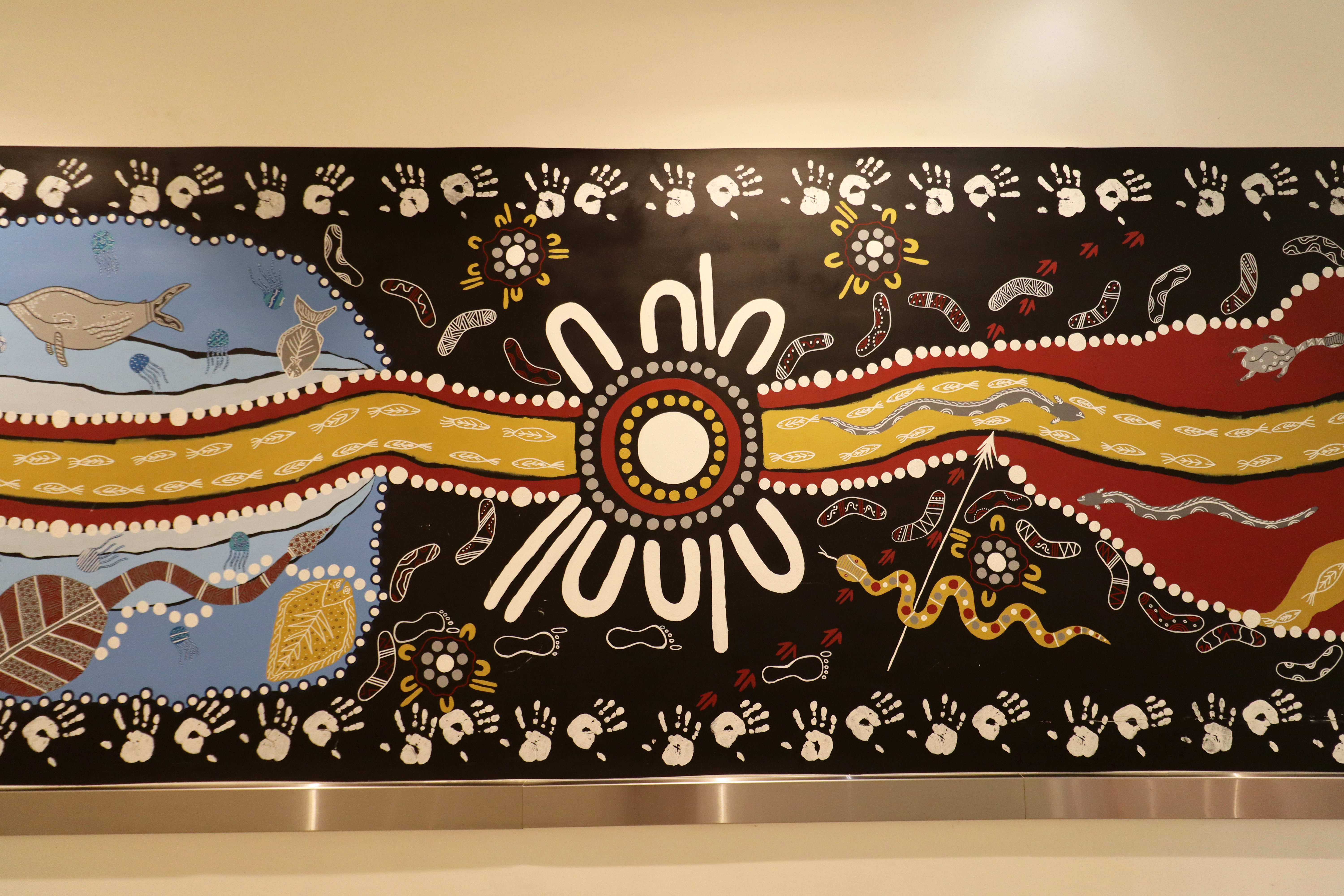 Connecting to Country by Wayne Visser | Street Art NSW
