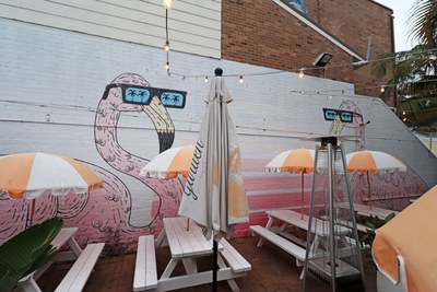 Flaming Flamingo Bros