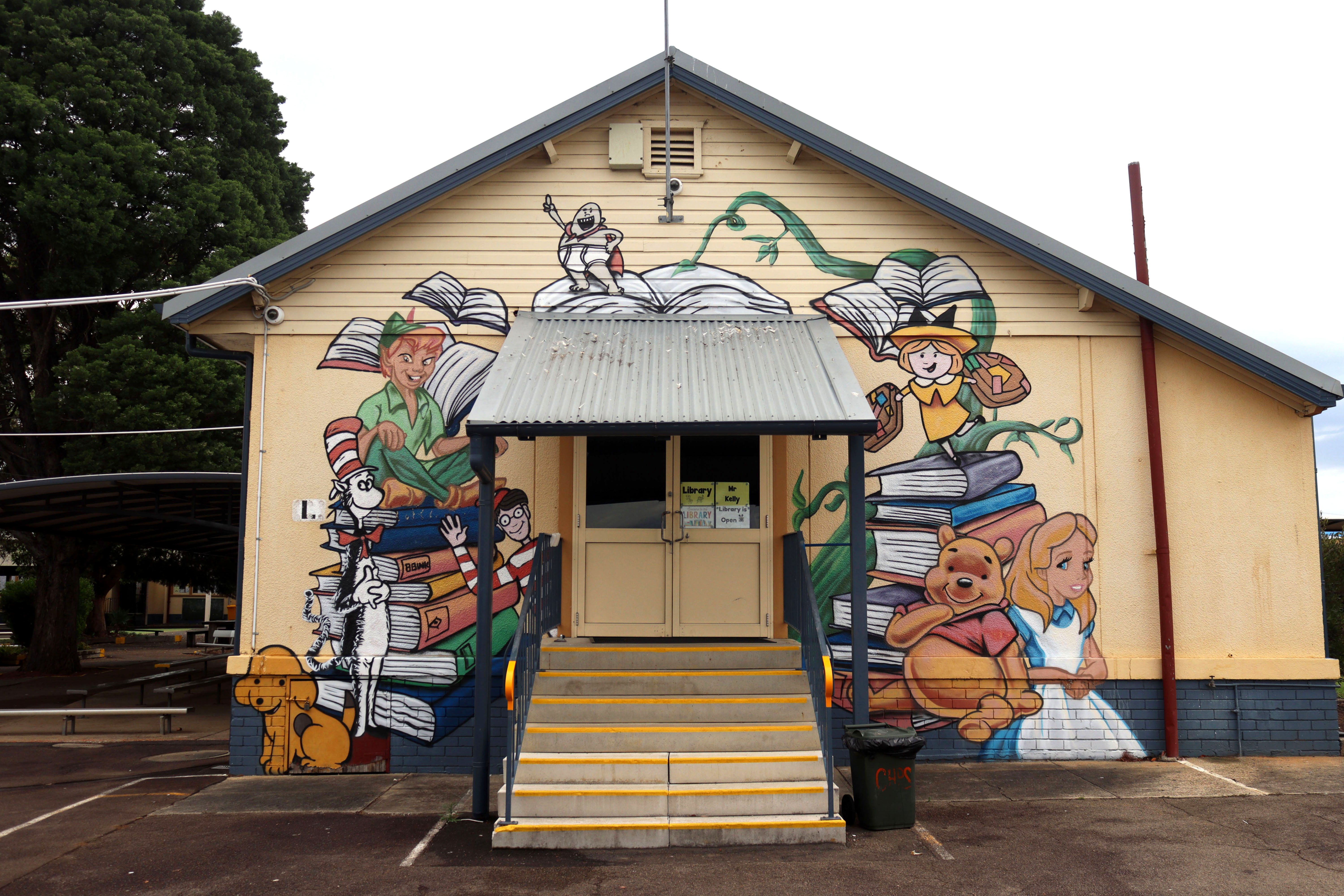 Untitled by Blackbook Ink | Street Art NSW