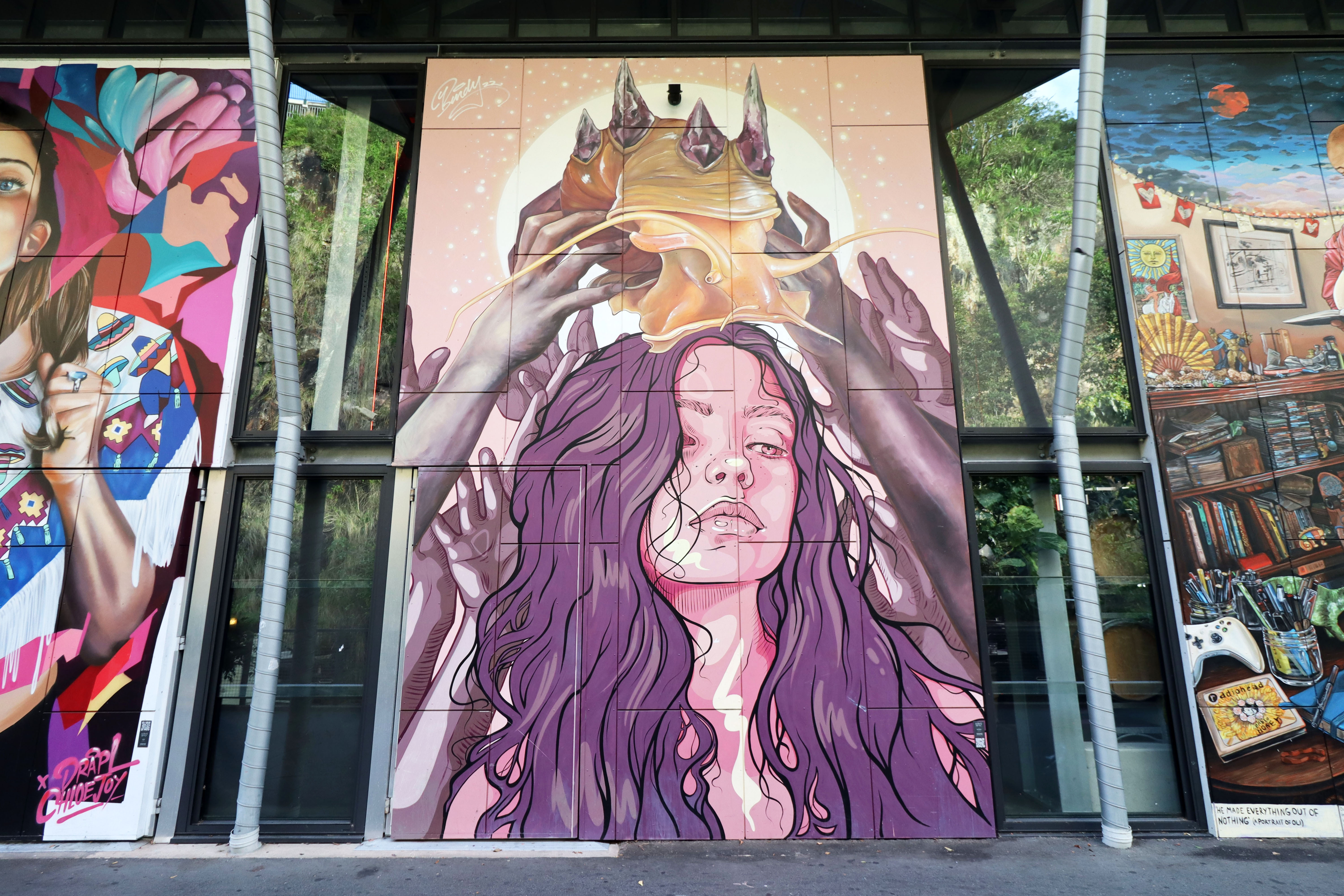 Crown of Expectations by Miss Birdy | Street Art NSW