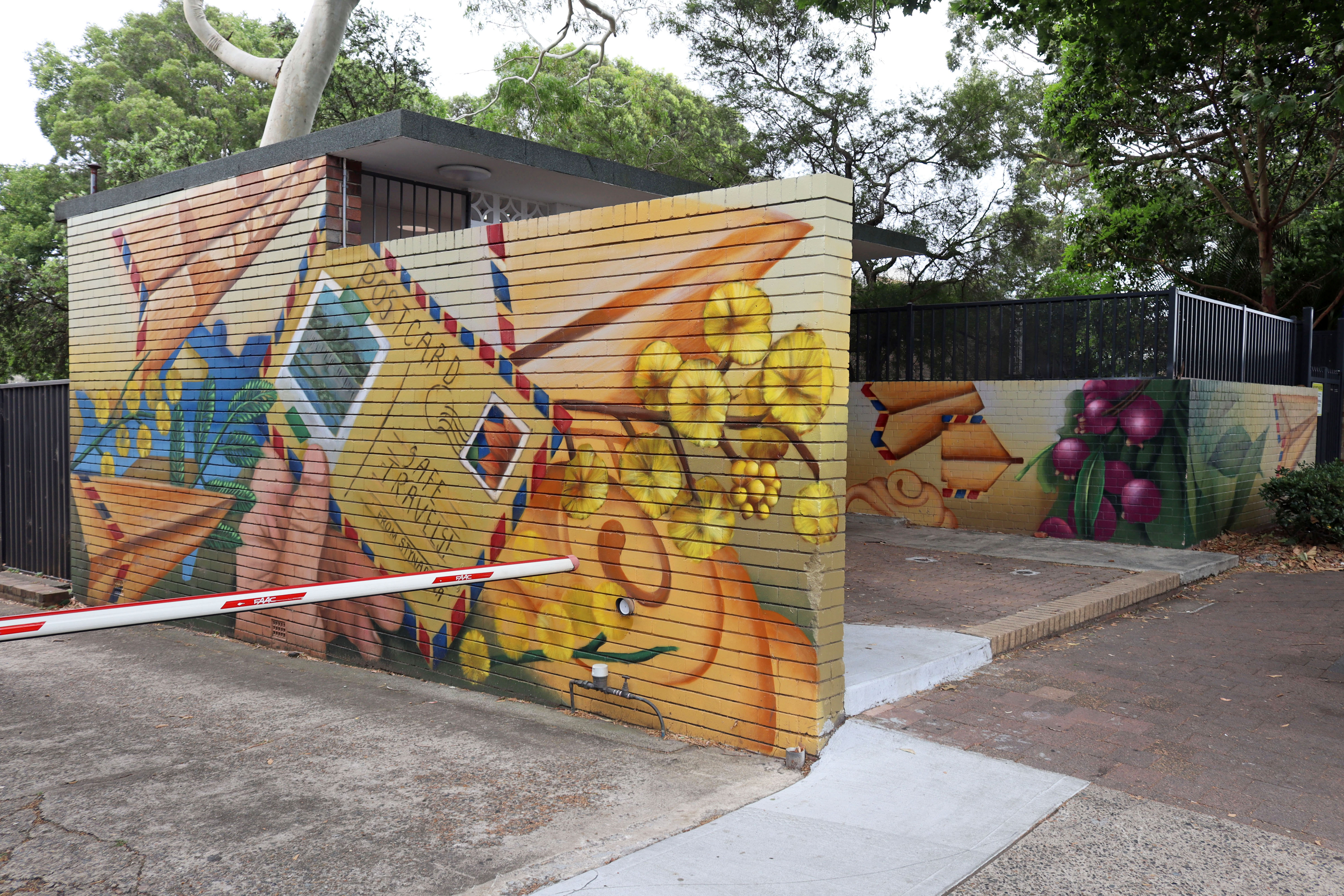 Safe Travels by Stynabyna | Street Art NSW