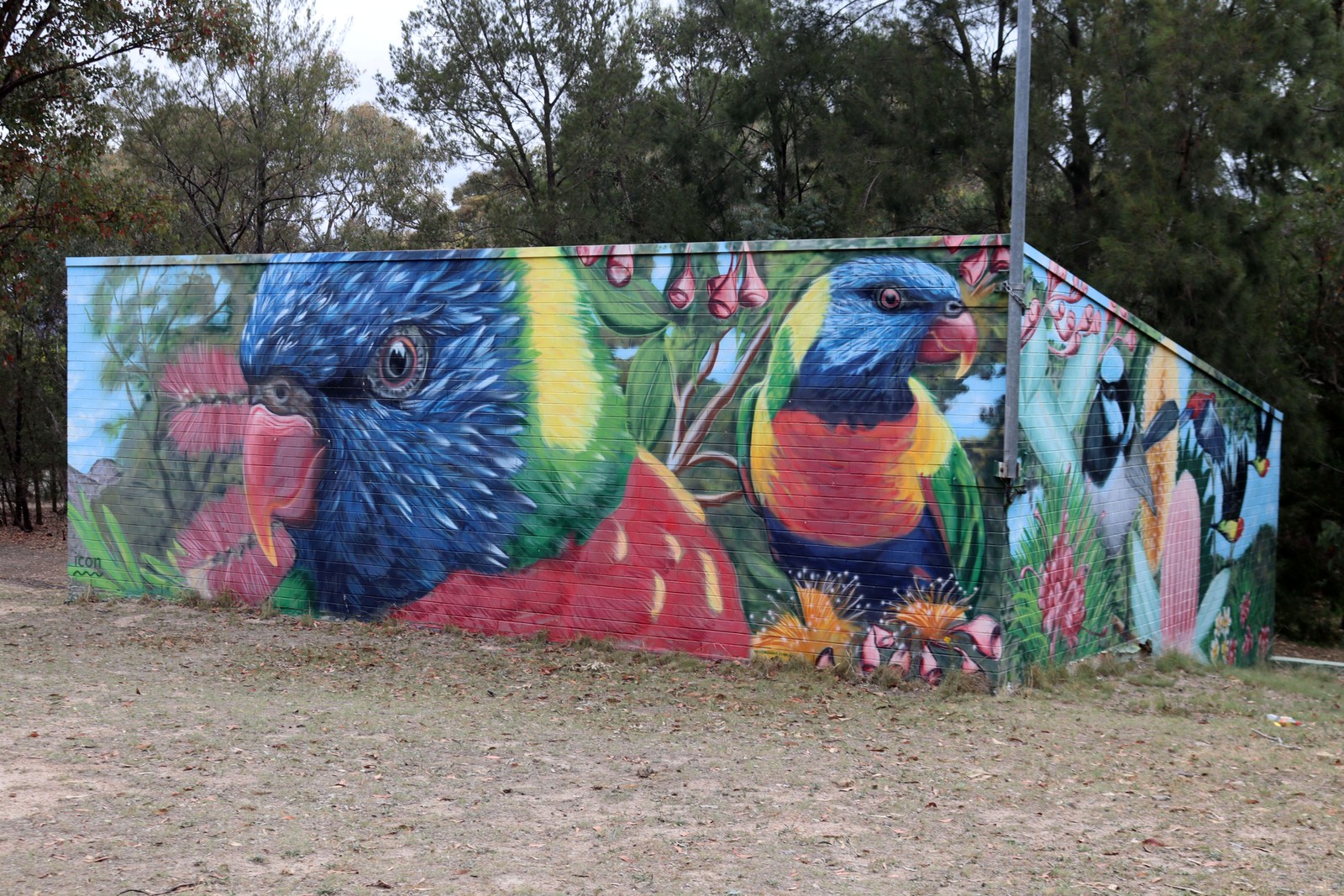 Fadden Water Pump Station by GraffikPaint | Street Art NSW