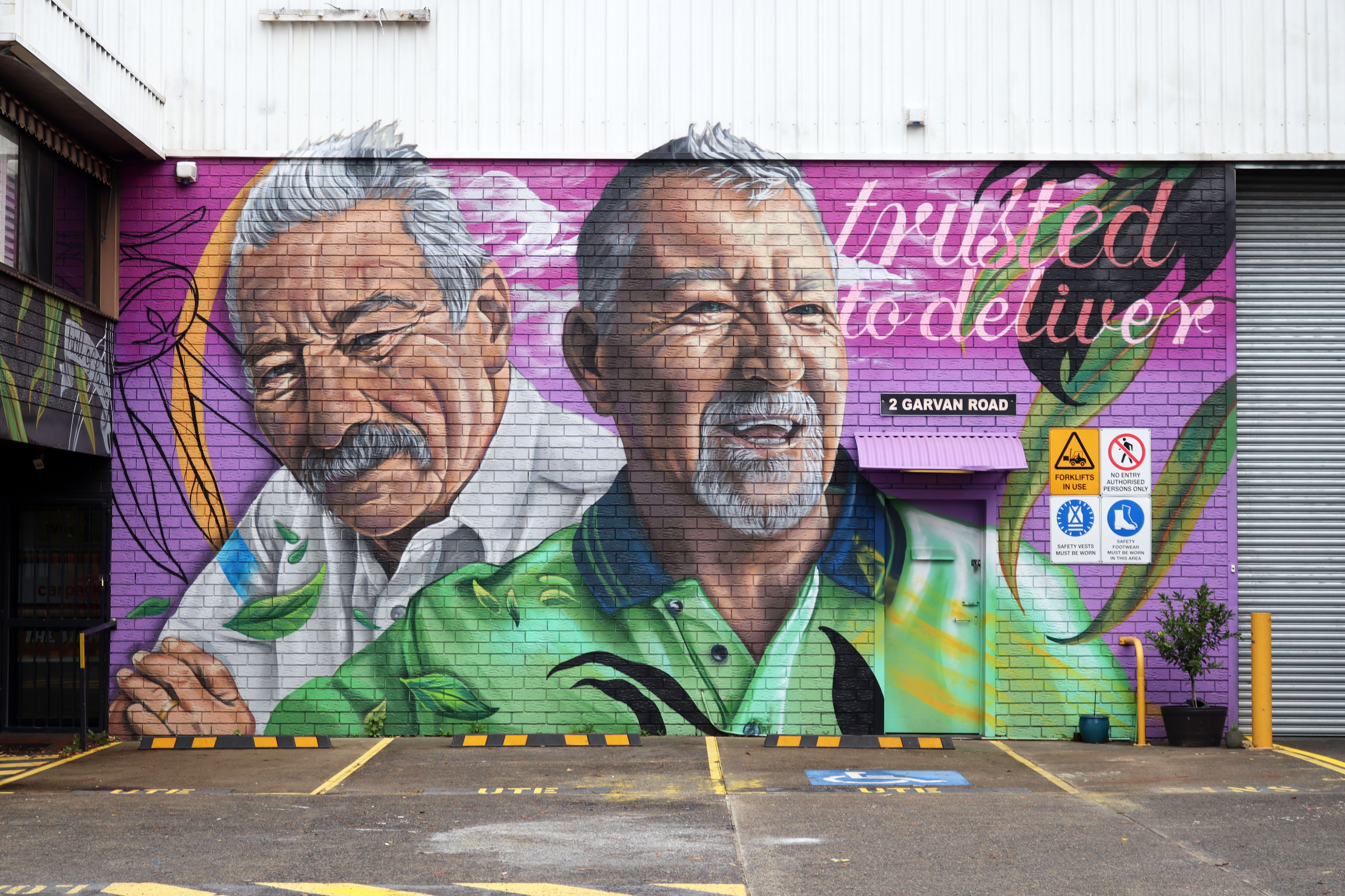 Warren and Steve by Reubszz | Street Art NSW
