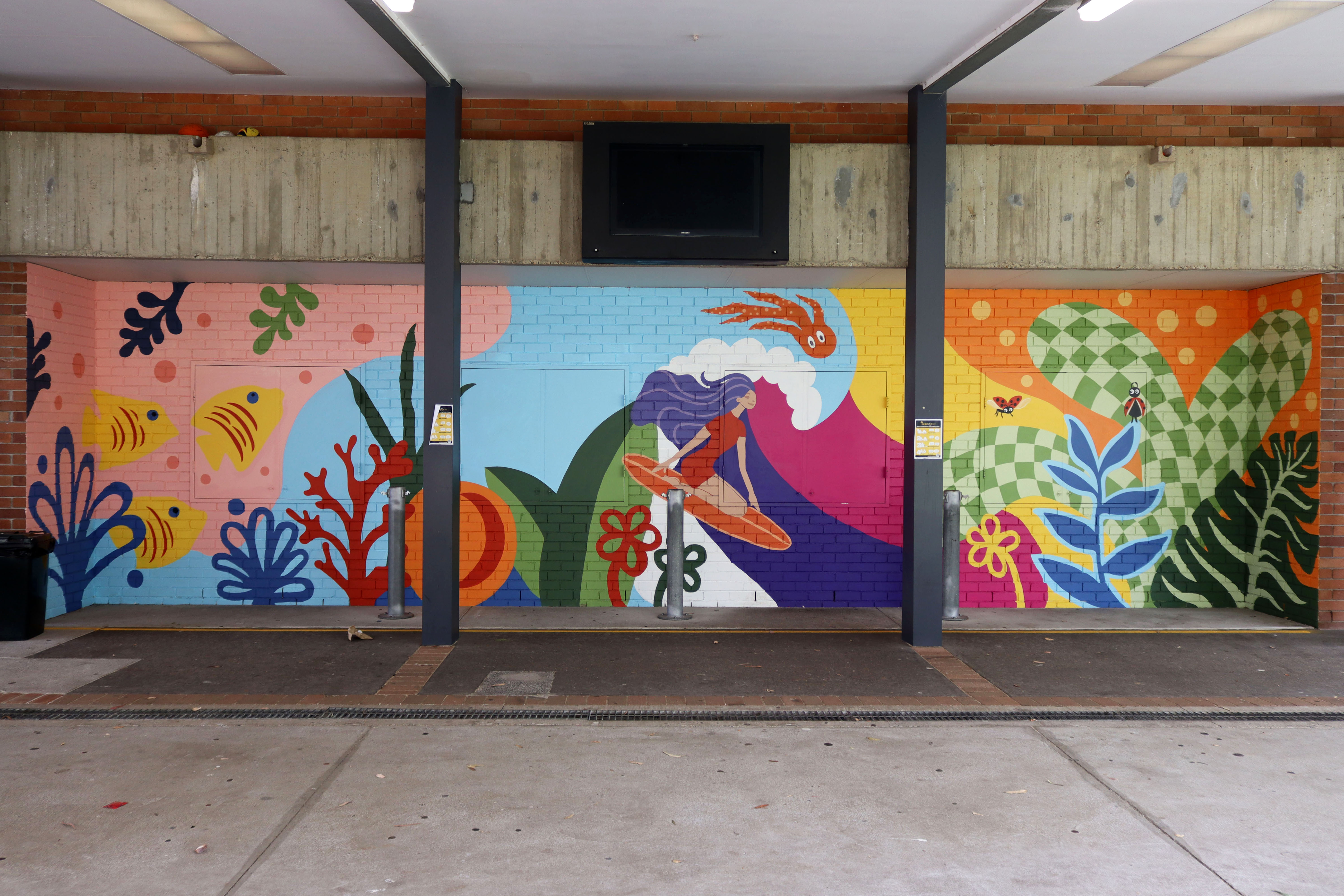 Untitled by El Paints | Street Art NSW