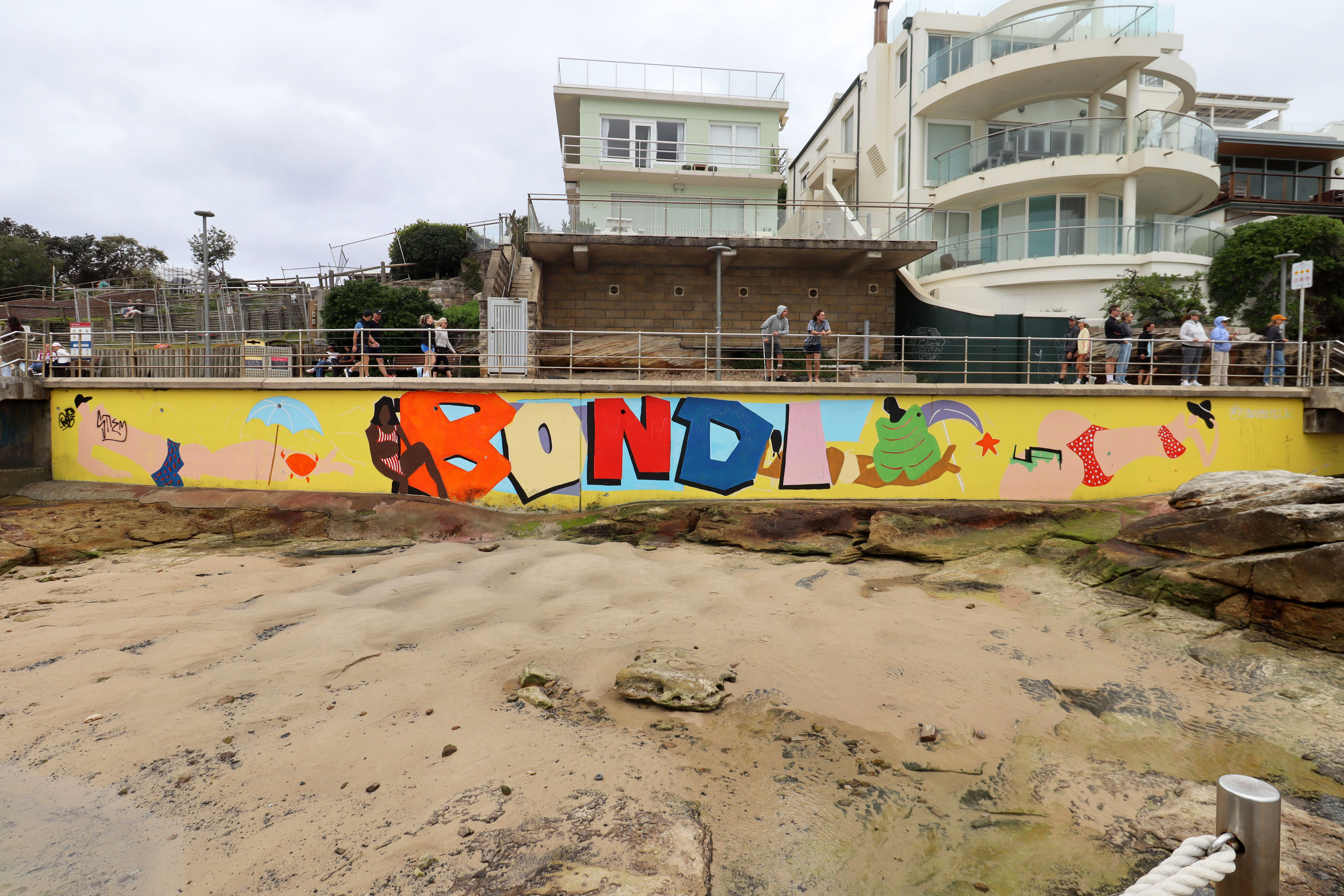 Bondi by Luke Kennedy | Street Art NSW