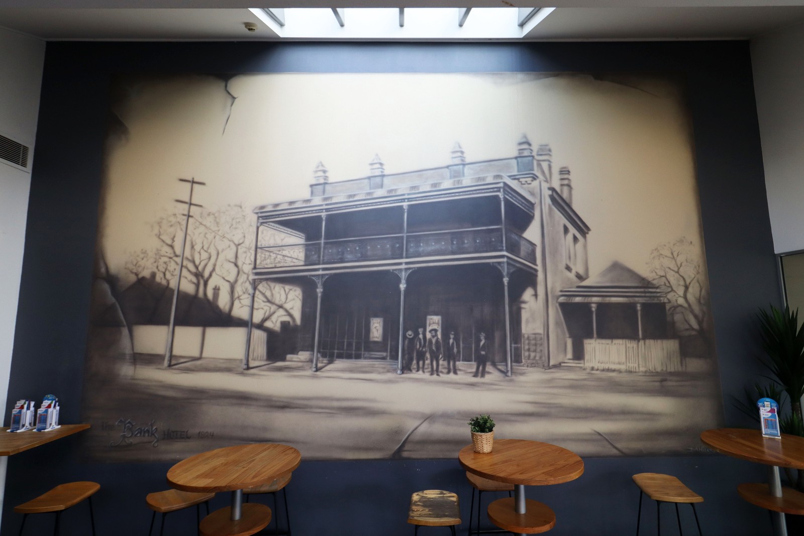 The Bank Hotel 1924 by Daniel Joyce | Street Art NSW