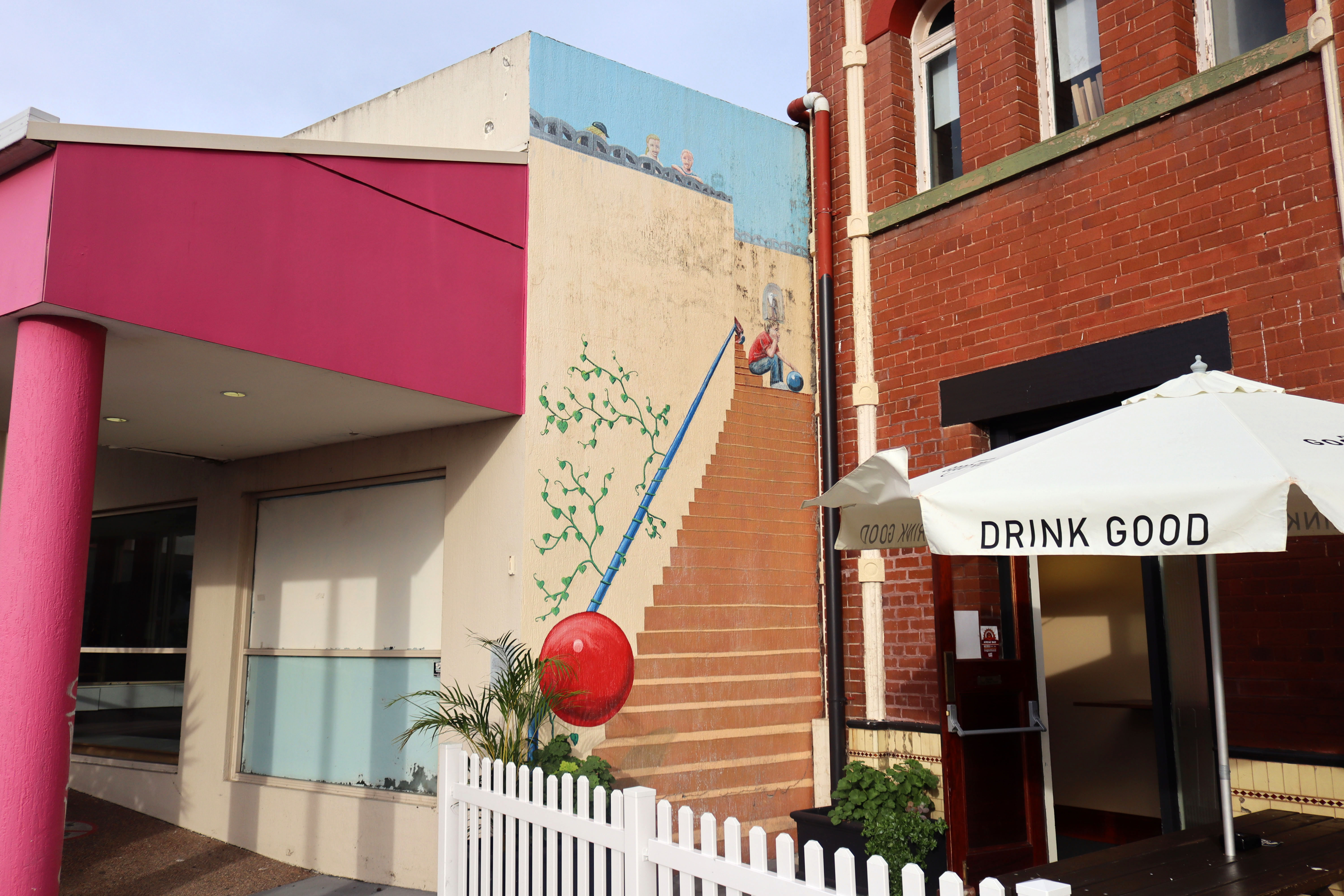 Stairs to Nowhere Mural by Graham Wilson | Street Art NSW