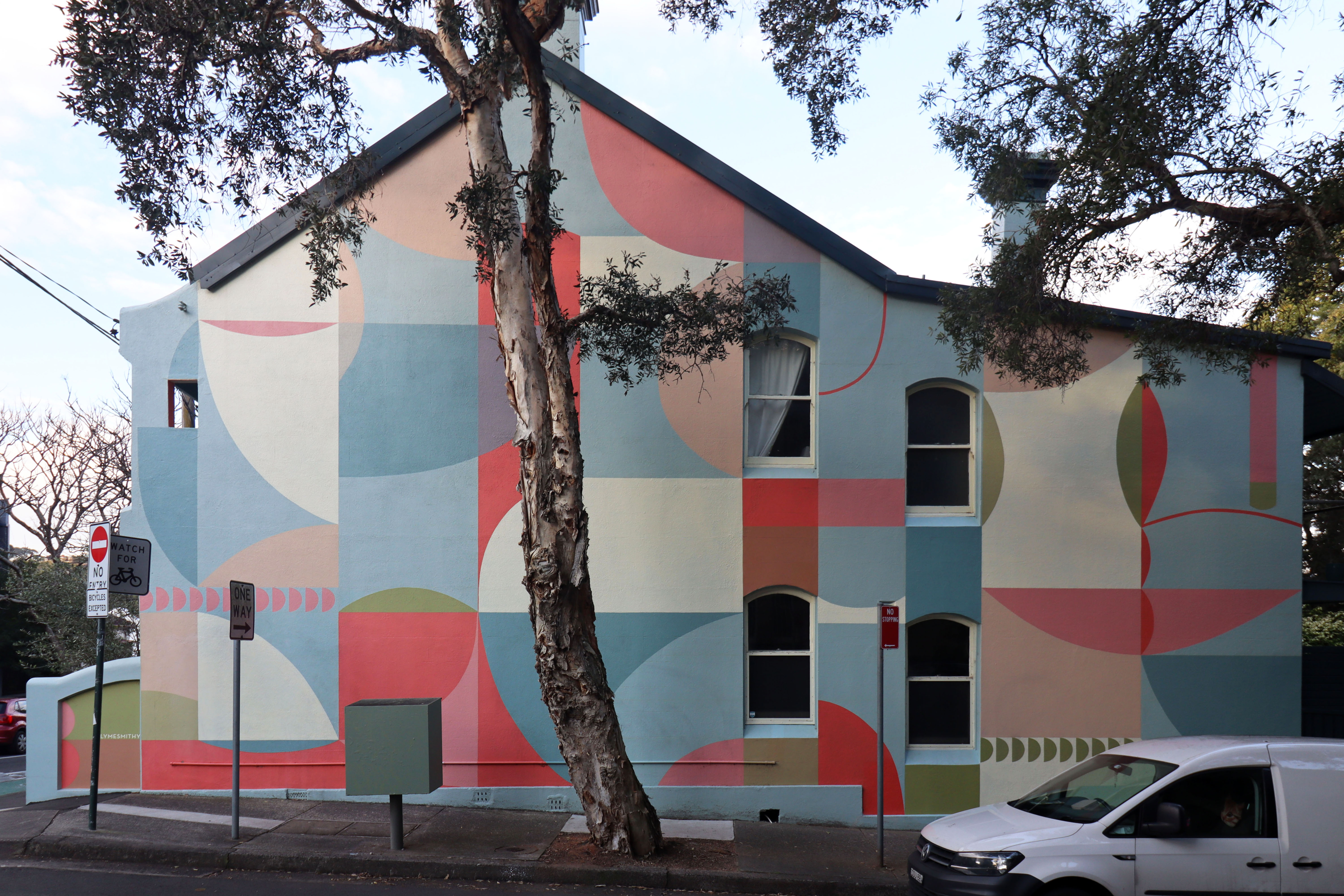 Arc Angel by Lymesmith | Street Art NSW