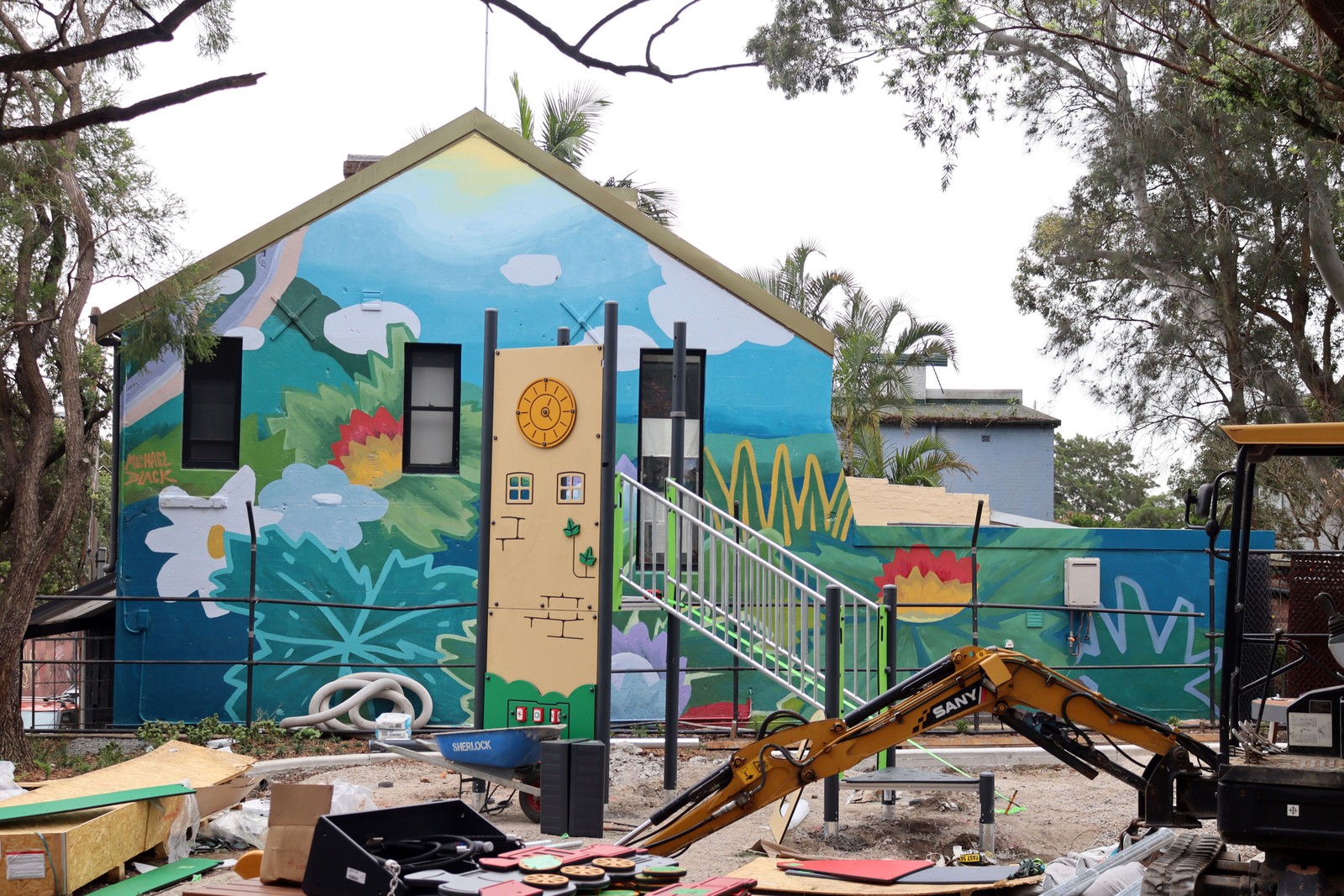 Untitled by Michael Black | Street Art NSW